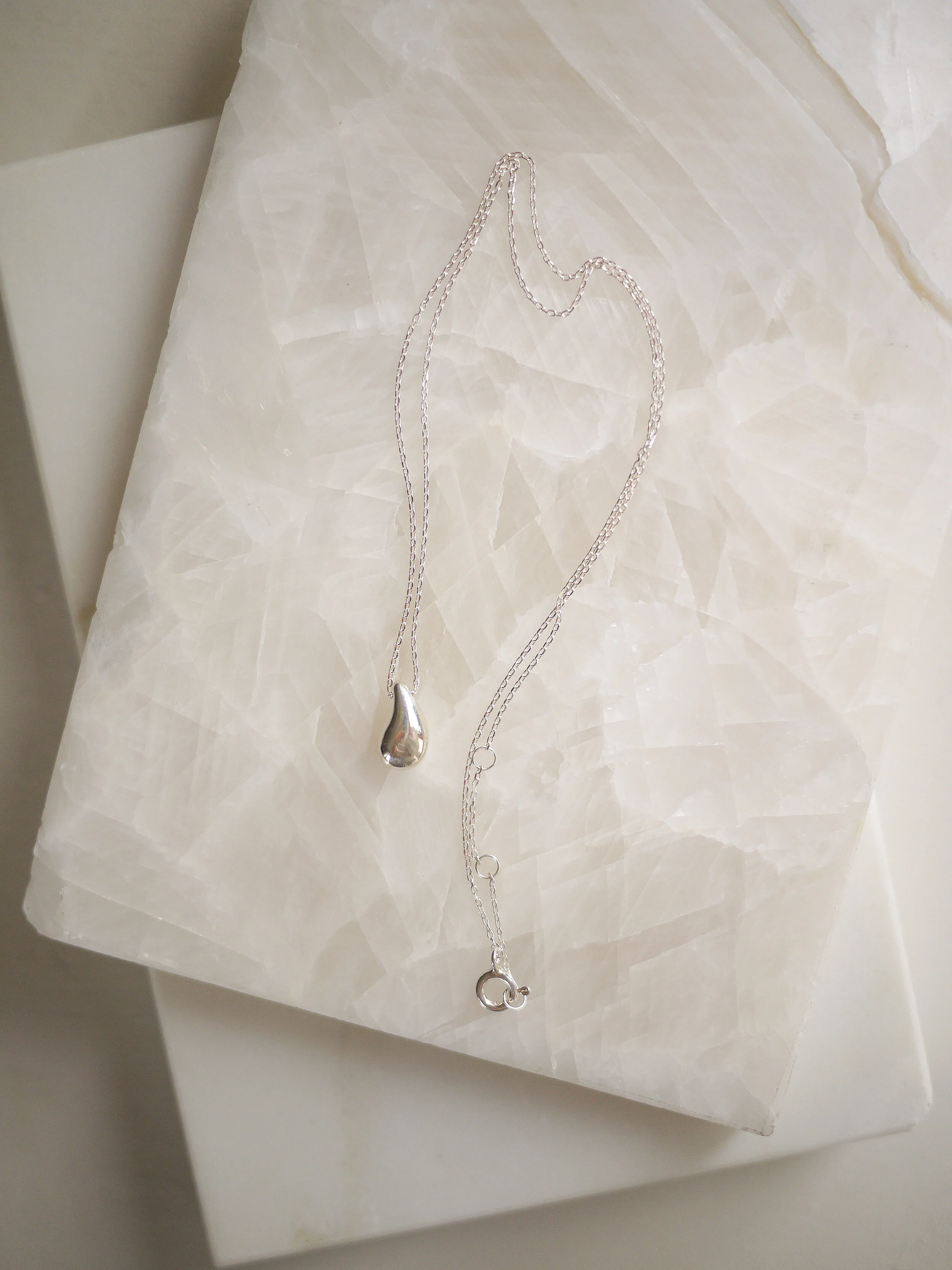 DFF228BB-D274-4A6B-8FD0-582EC185B000