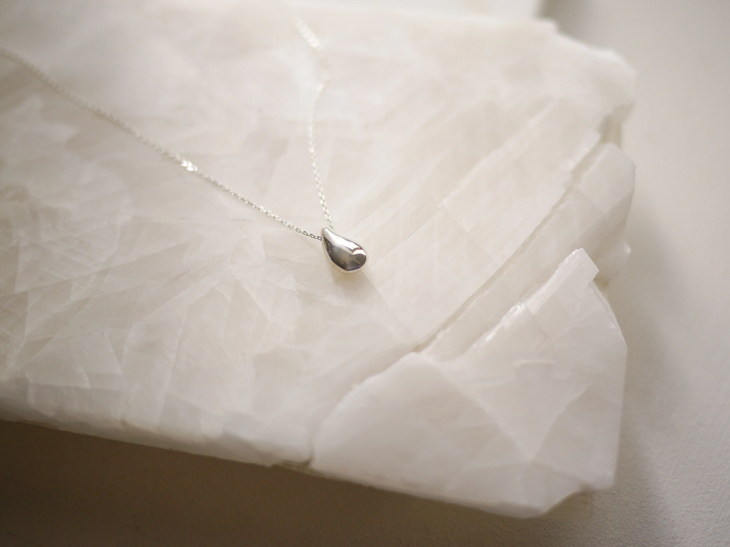 865647B6-9997-49F4-B5A1-892E025AAA4B