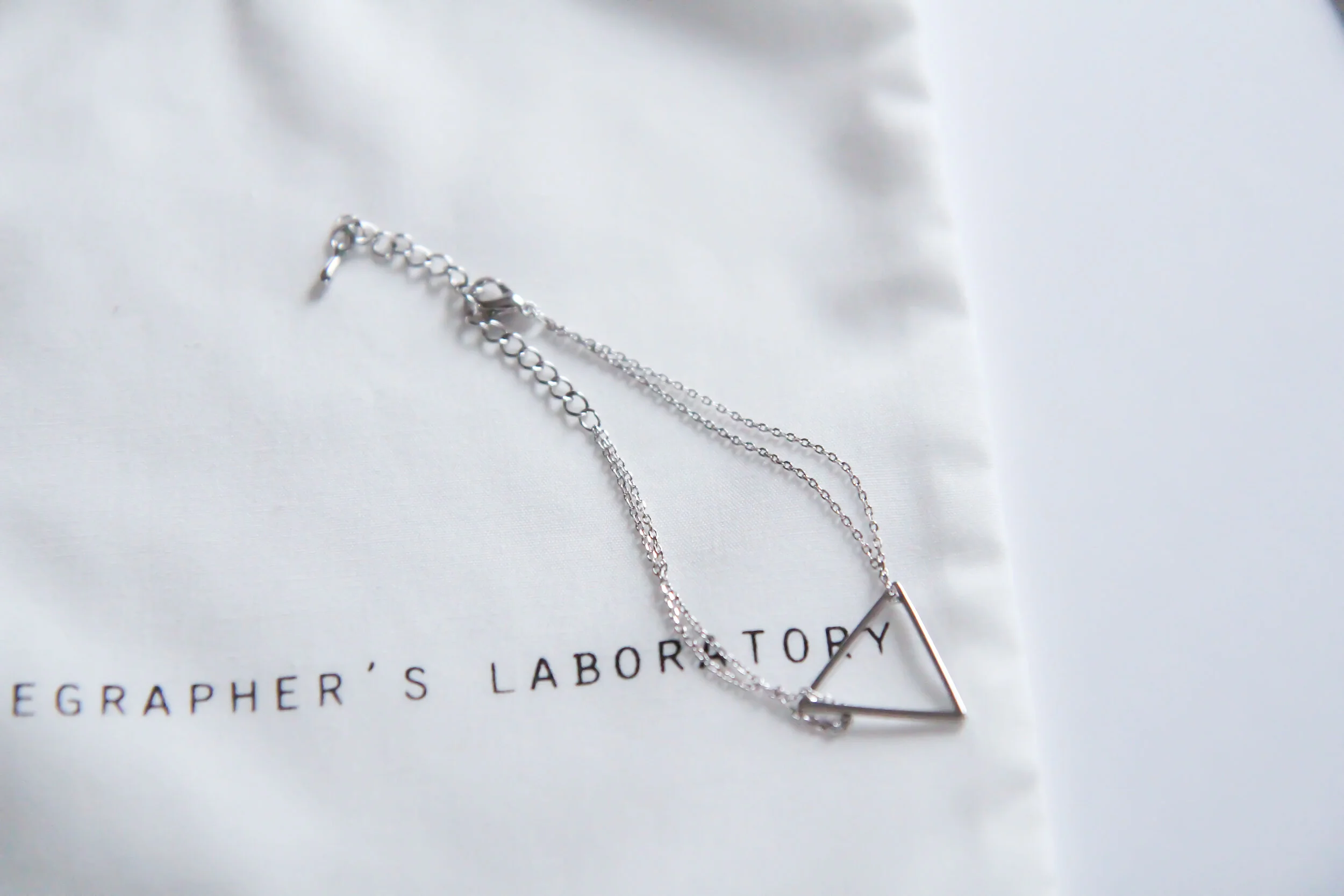 D2E210E9-A2A3-4AB6-AA0C-54DF91B748C4