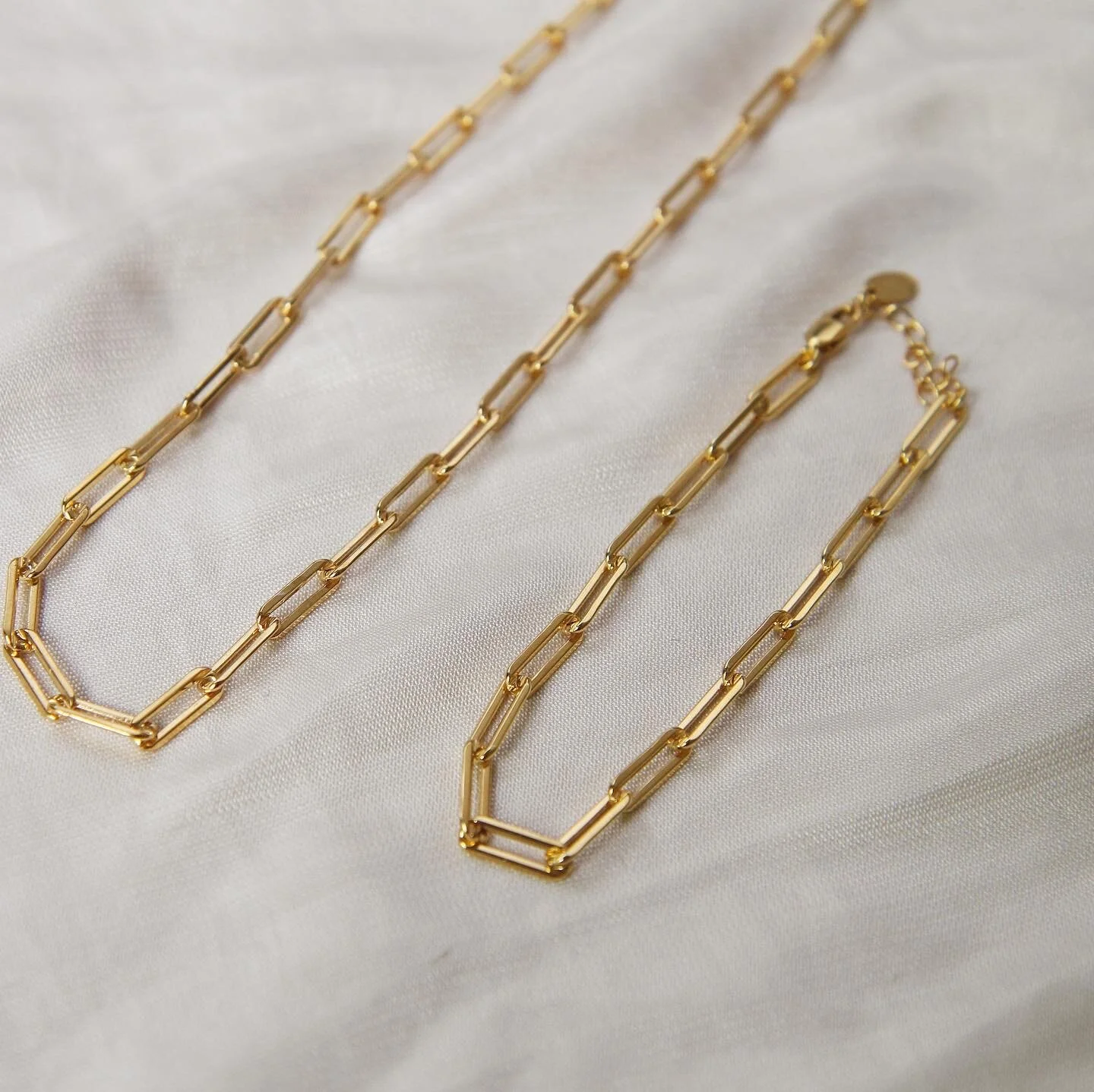 4E487967-EBAB-4F0E-9F06-905875C7BBBA