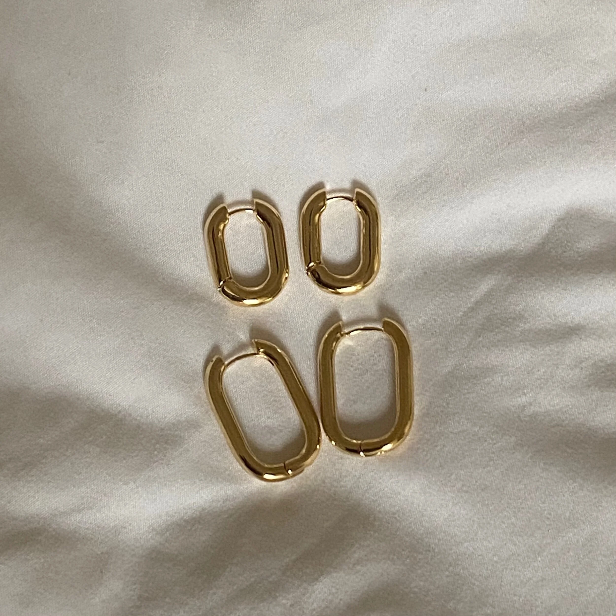 8124C28B-2C2F-4413-8763-44B87CDC062C