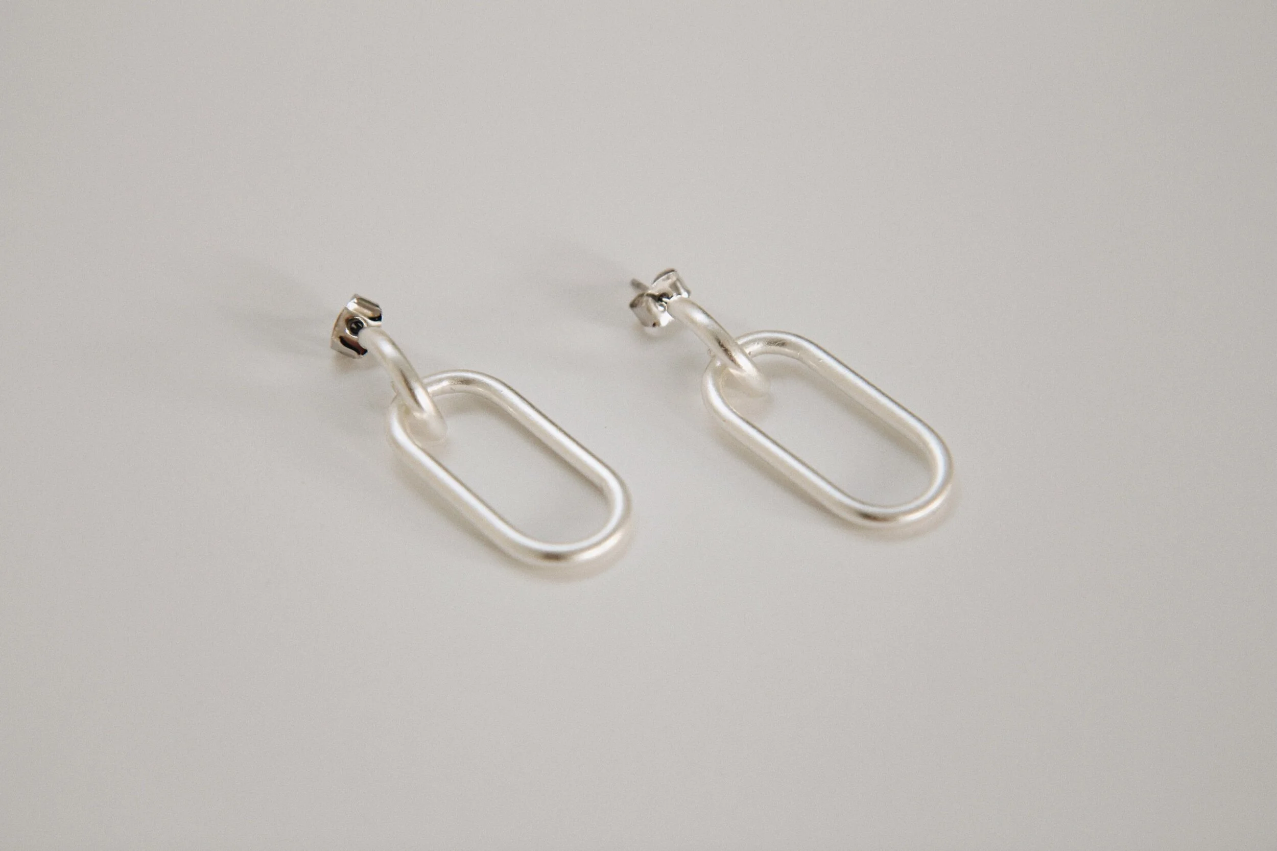 C62D233A-0FDF-4BA4-85E6-FC84C90645DA