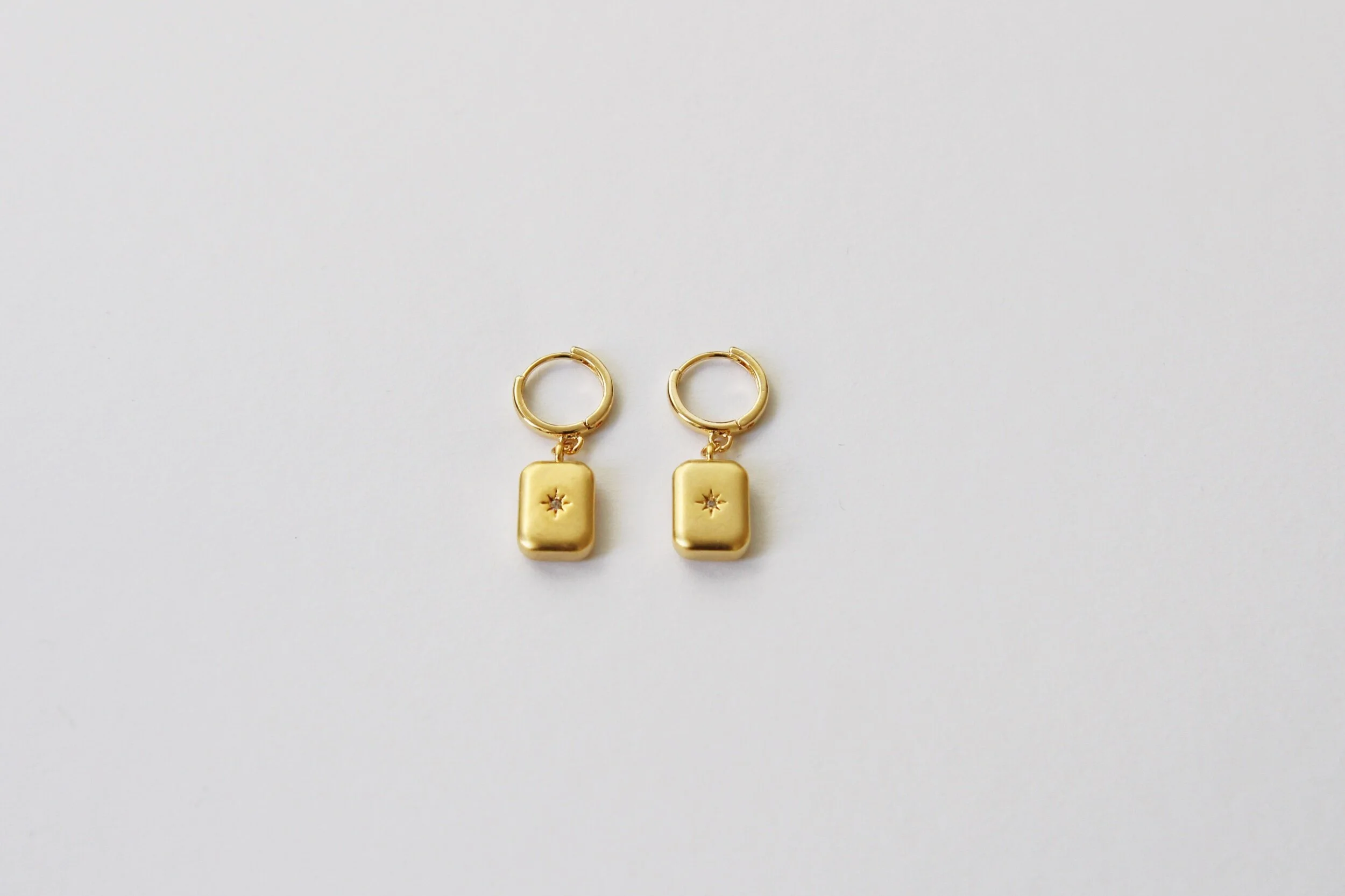 898FA9FE-2D1C-4318-9042-1CEEEBDD793C