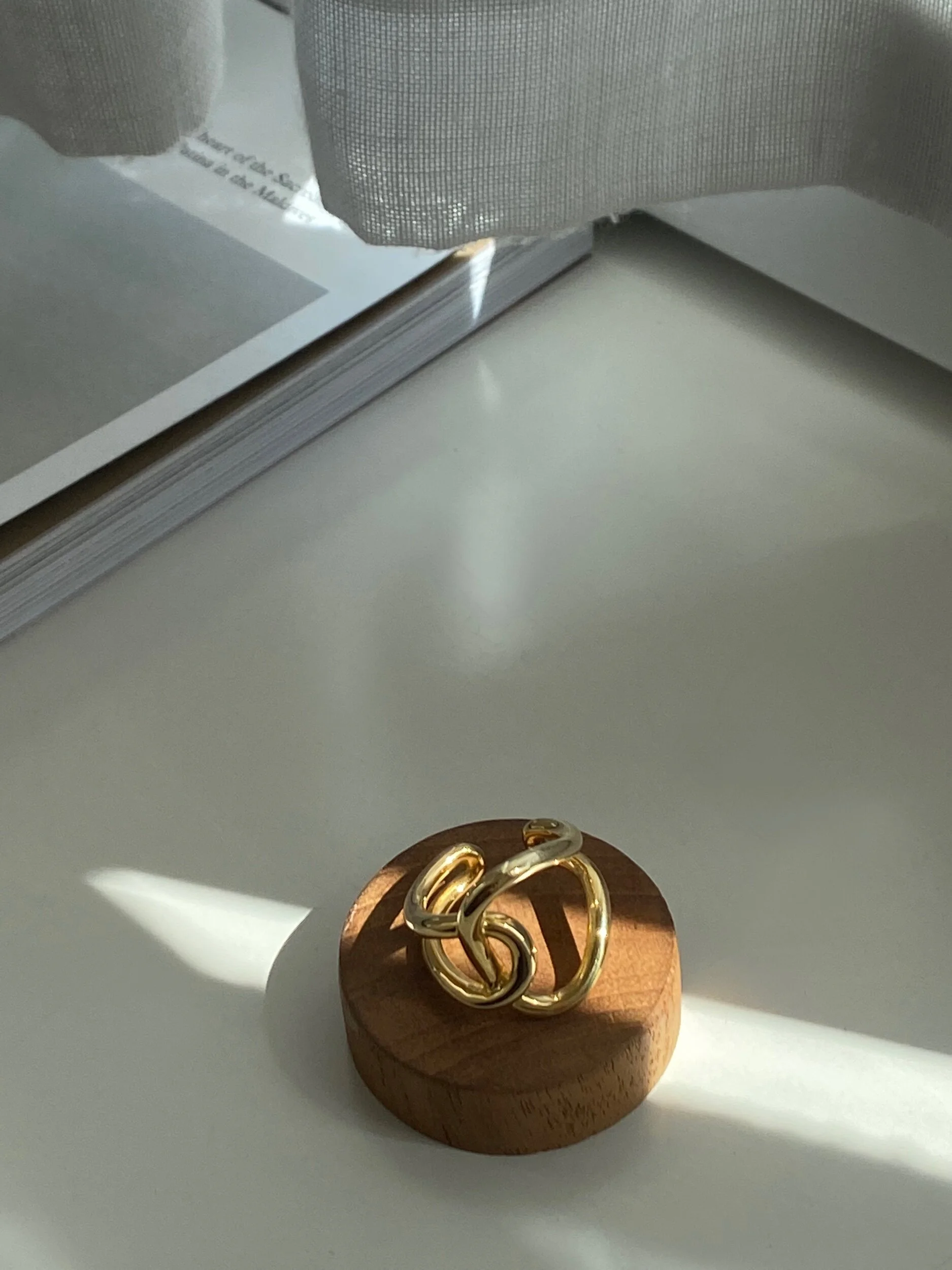 D6B77B04-519D-45ED-828F-31AB6BDDE044