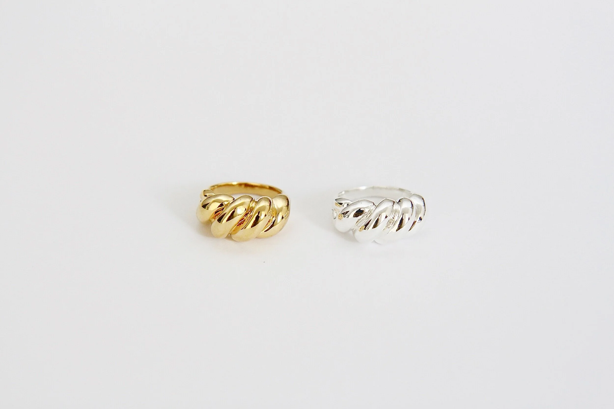 C63BBAC6-BC47-43F3-A624-99A8C161E8E5