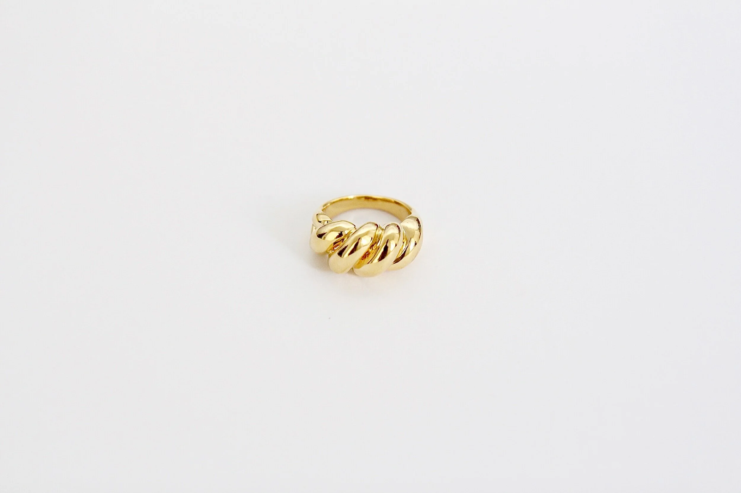 F6C54956-CC61-45EE-B3C4-F262B8AD4095