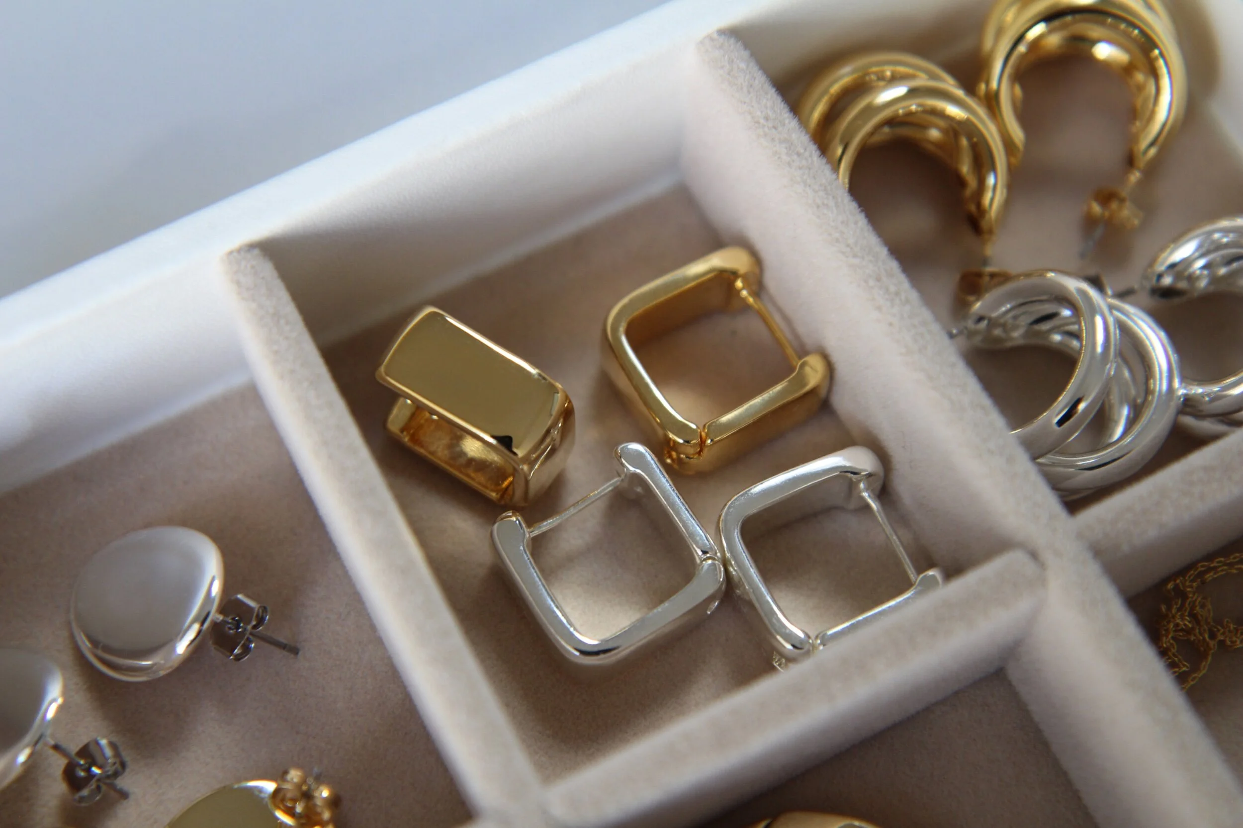 3A01AB00-1A65-475E-99C8-2124E7D7D929