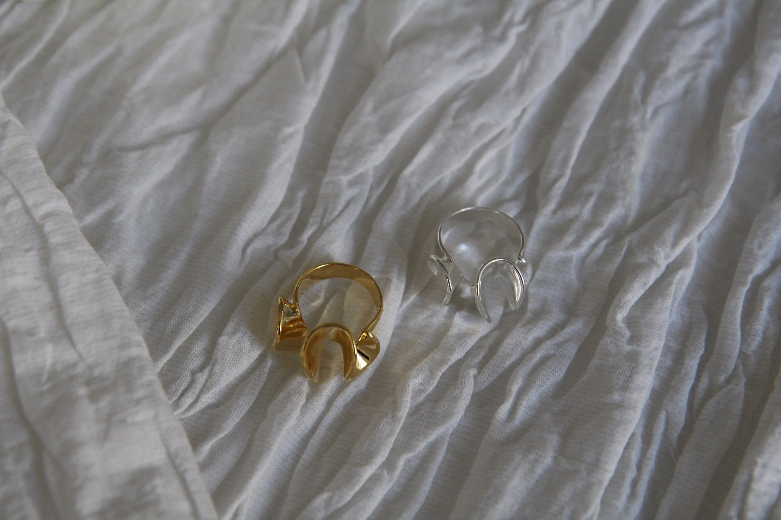 22F4EB5F-9725-4989-A819-A6E453C58342