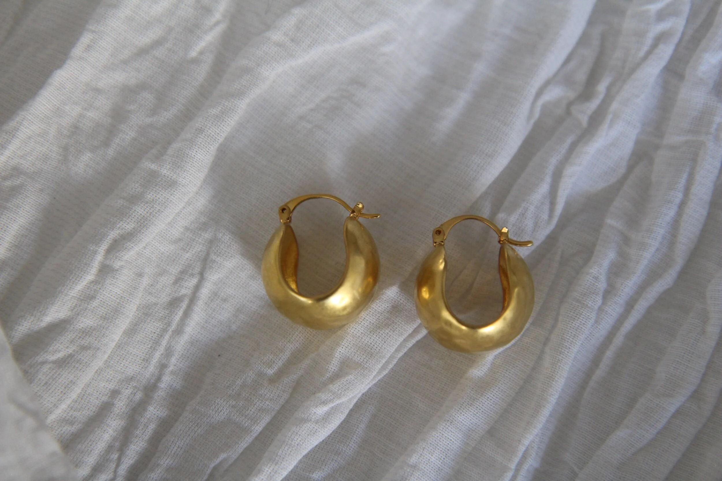 6B3B4CAF-55F2-4A0F-89A6-7F9FAA3D850F