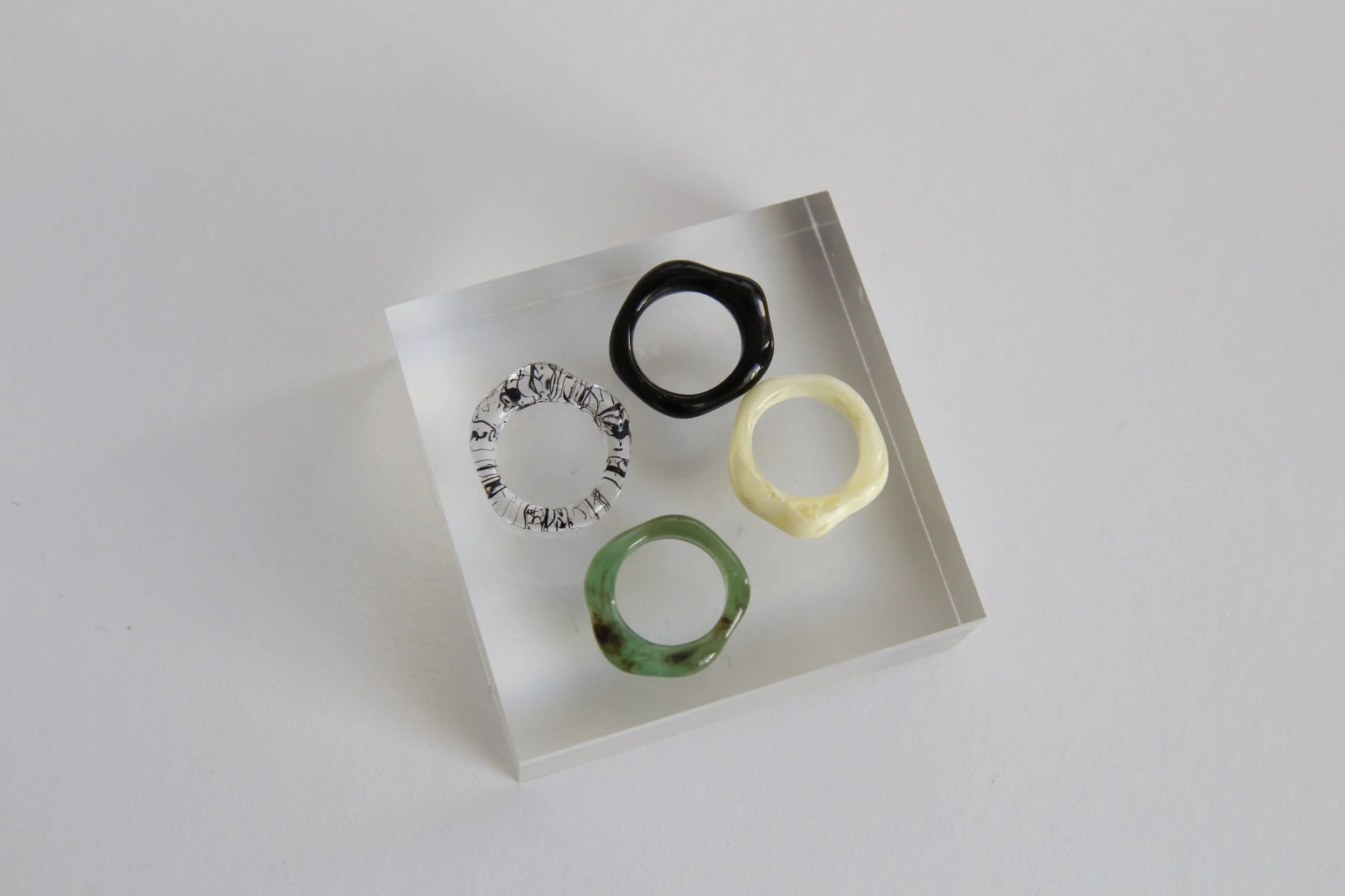 90071632-1B2E-44CA-90E7-56C78B7B2E4C