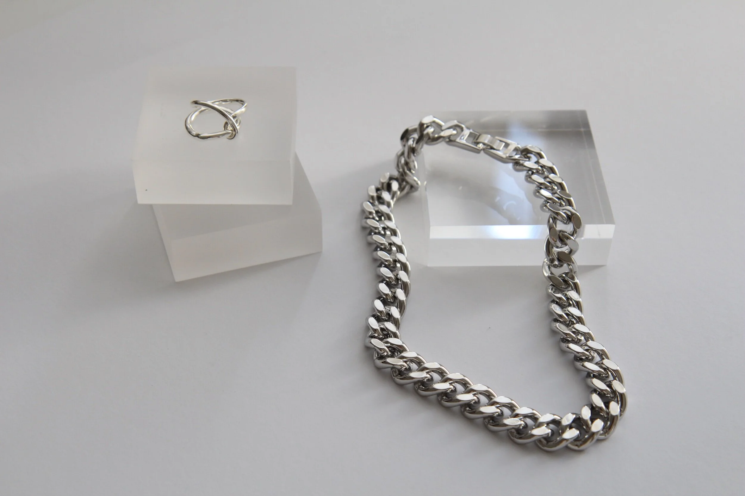 DD6D5F93-44D5-48E1-AFA8-6BBBC4694B30