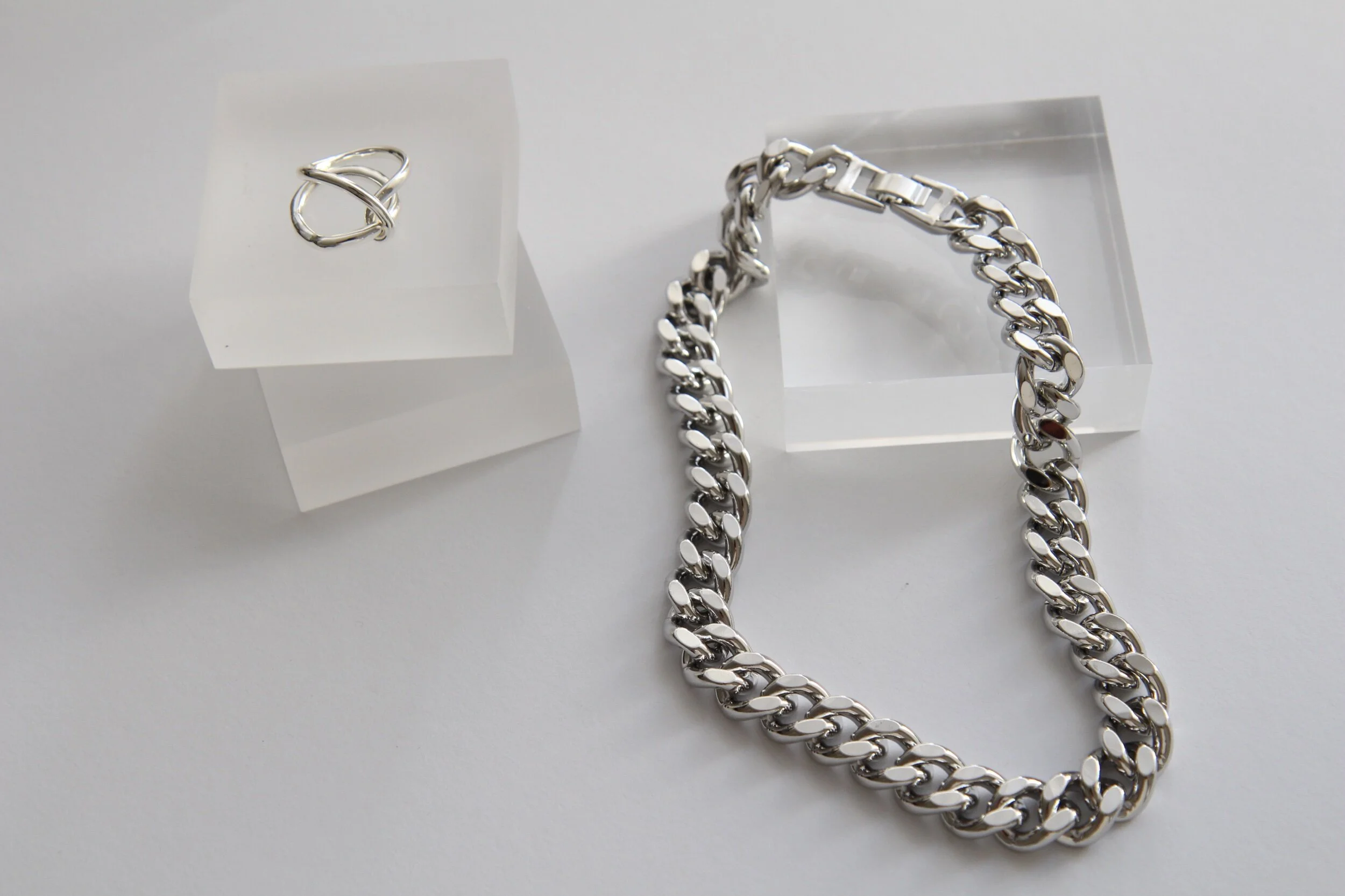 56E89EC0-23D3-499C-BEF1-7865C867FA5B