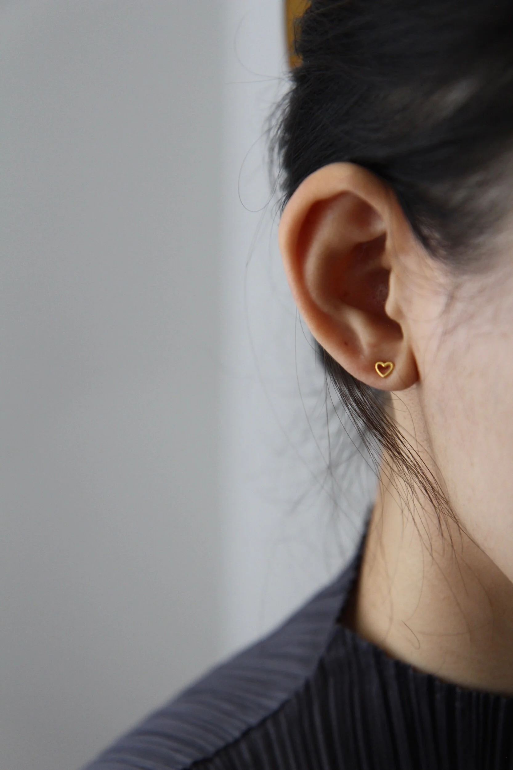 B6C8F6F7-DA66-42D2-AA64-CB45D110D182