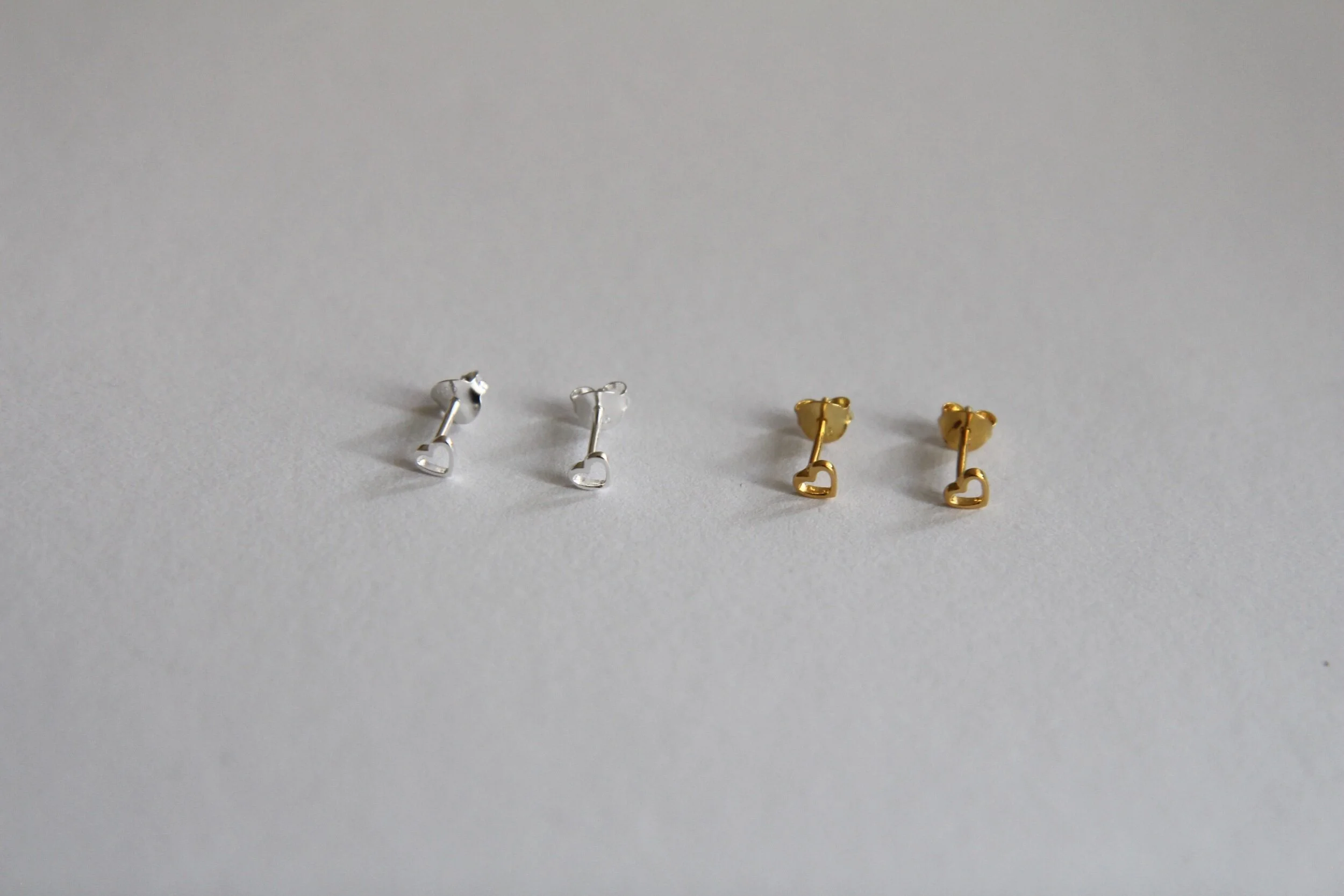 856745B6-A308-4E24-91E3-DA98463E82DC