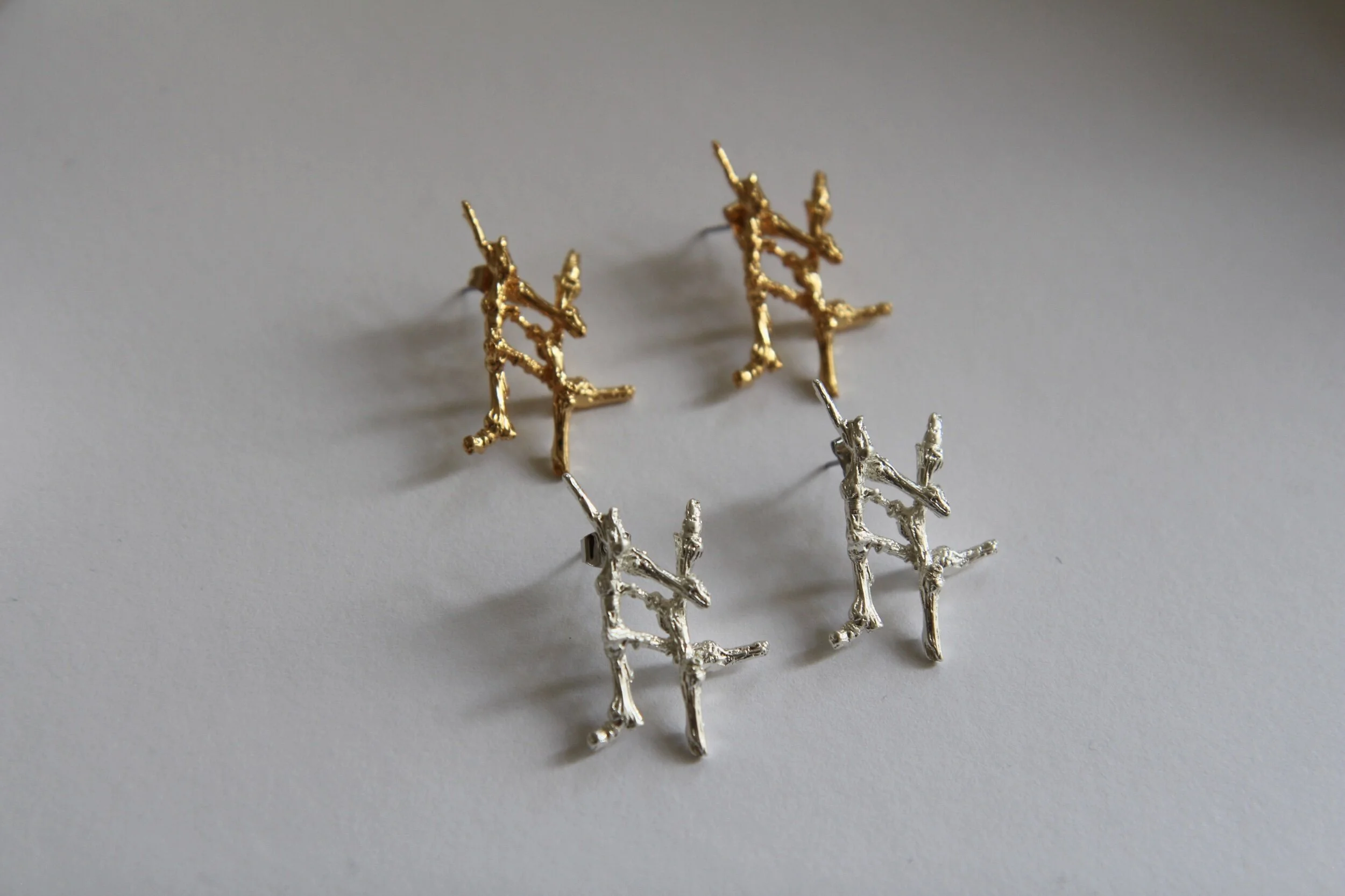 805F19B7-F5E2-48E1-B466-BD90968B918B