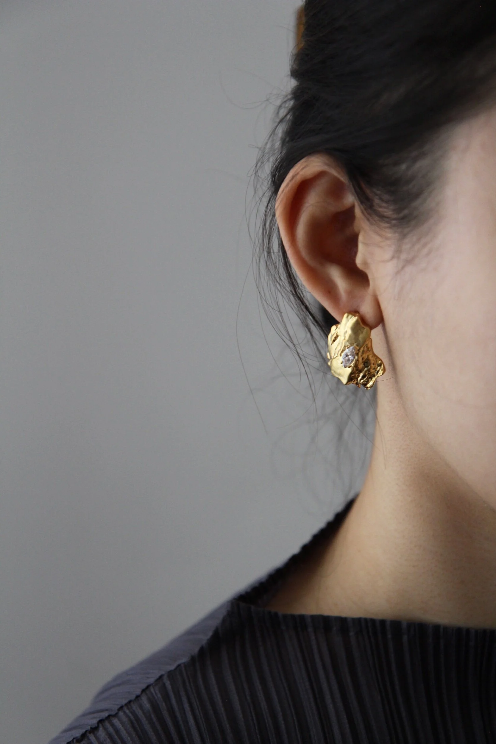 368BE4D4-6E05-4616-9D3D-150216A2ED60