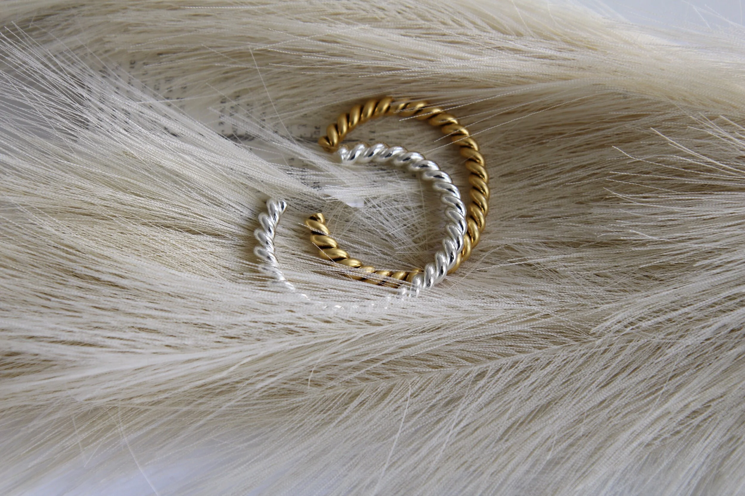 2DC5070D-3A9E-4F1F-9D46-D81605F24D18