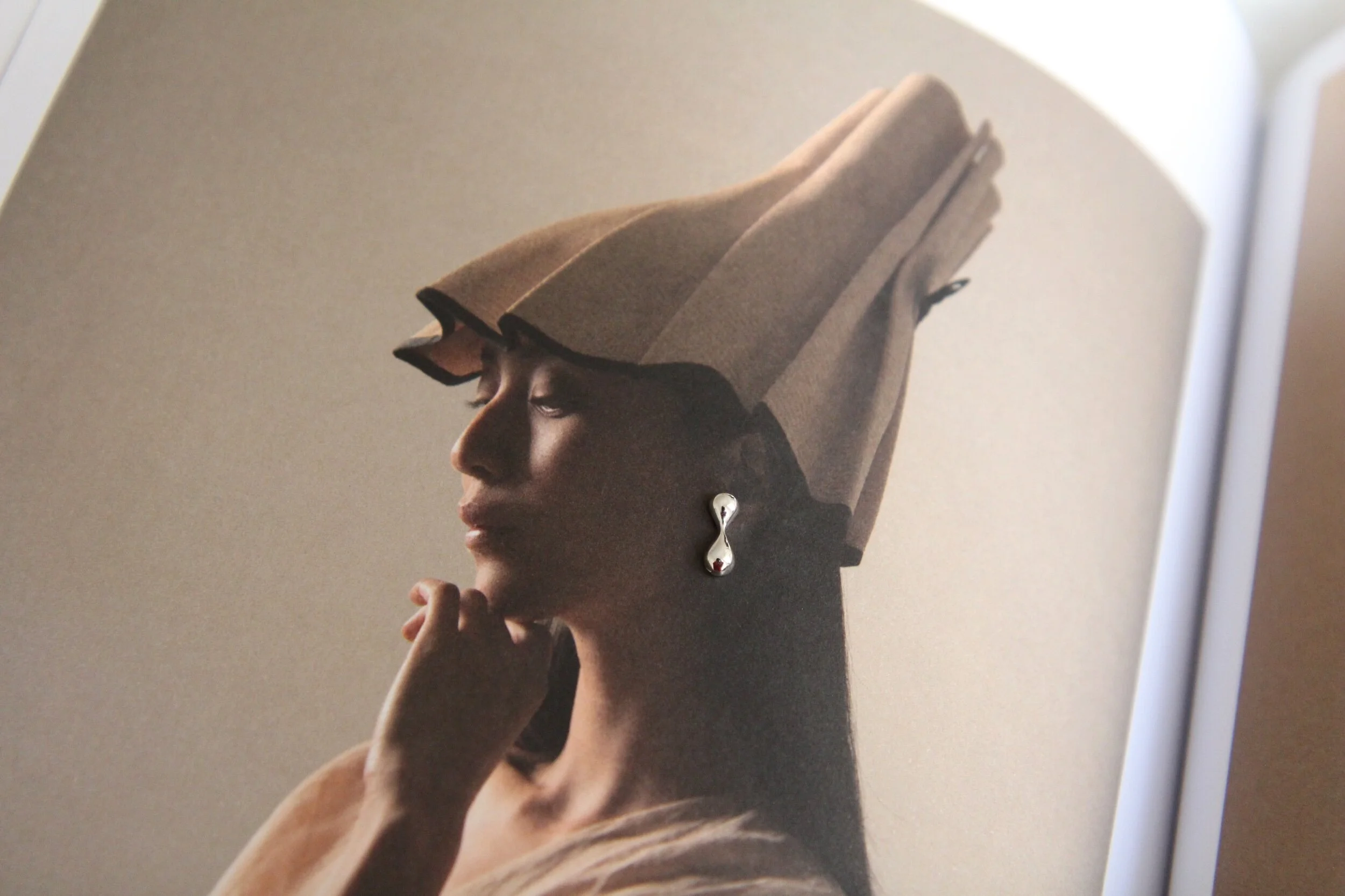 7A0884EF-F79D-4453-B2EC-349243DD97F6