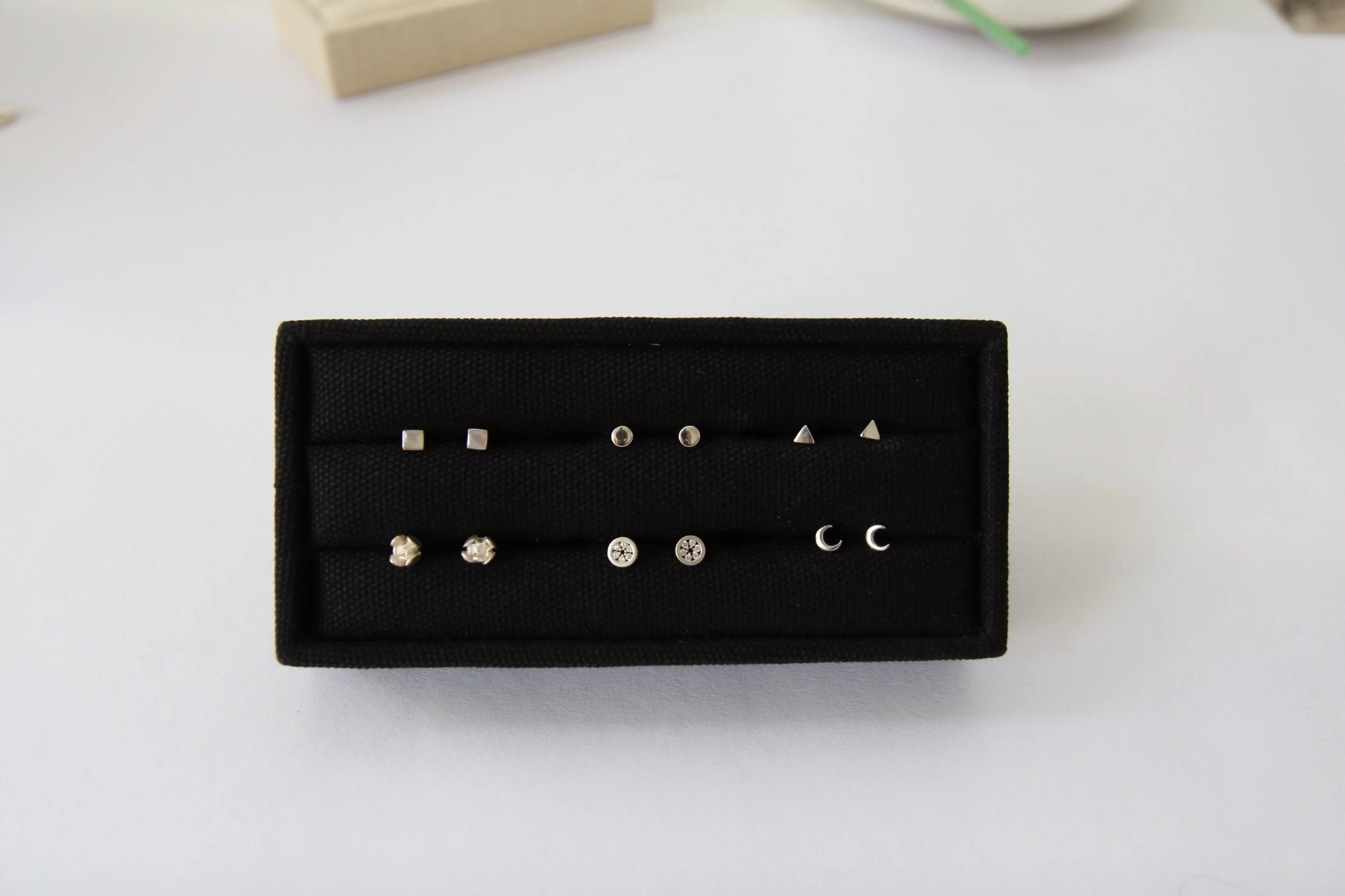 C5ECF660-124D-4086-8DAF-7D207E3586DB