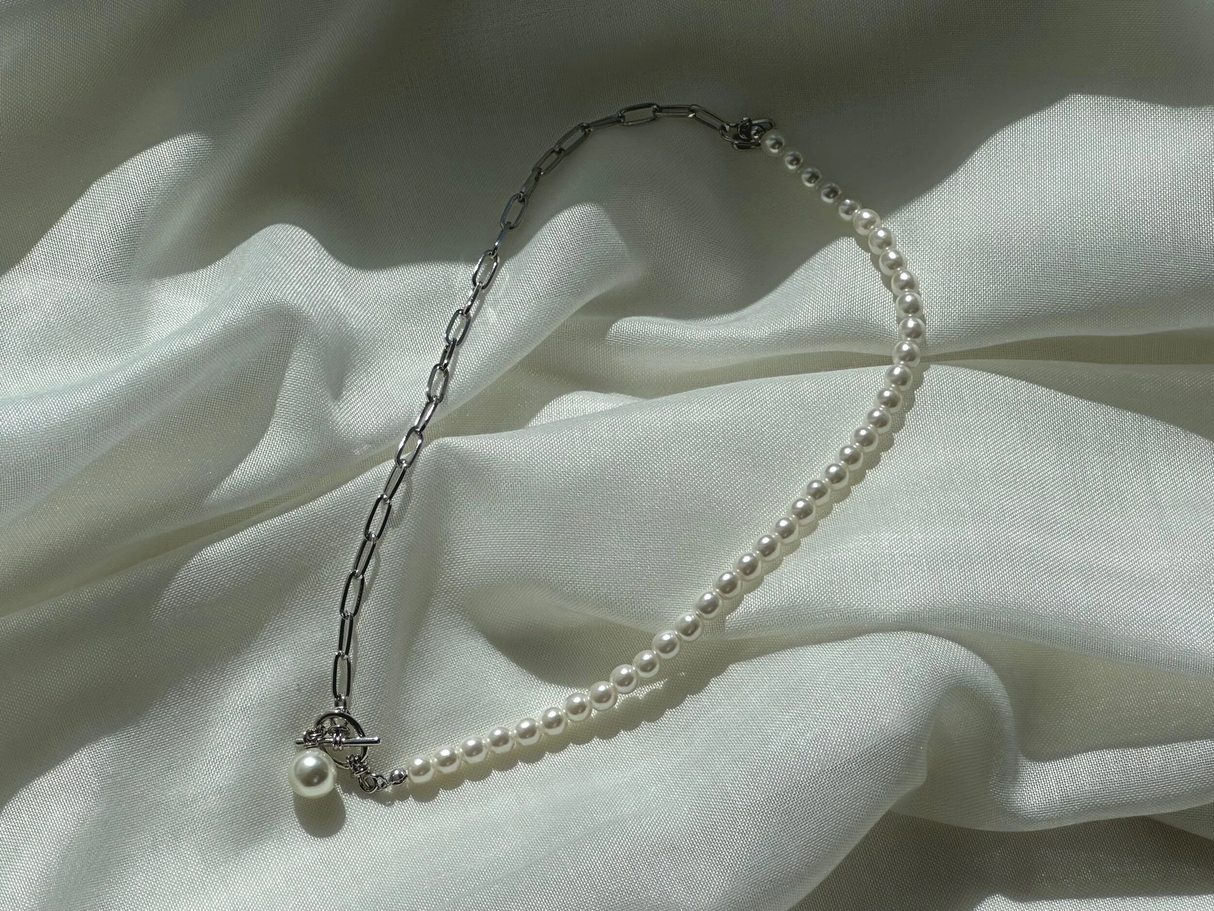 22526803-A08F-4EE2-BEBE-C0D6E8207CC2