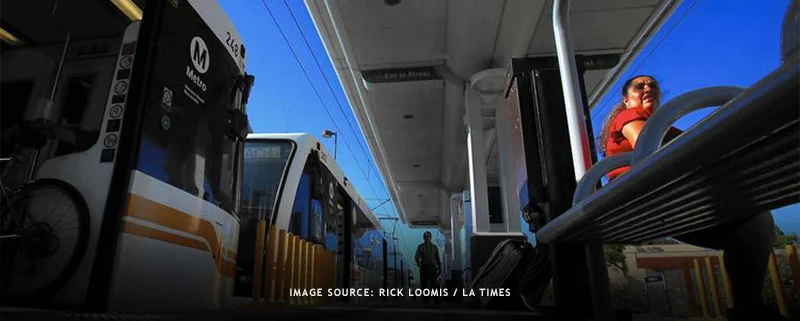 THE SECRETS OF SUCCESSFUL TRANSIT STATIONS