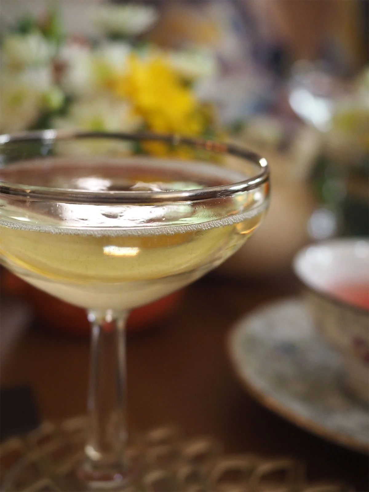 Get tips and ideas for how to throw a modern mismatched tea party! No tiaras, no frilly dresses. Just a step-by-step guide to the teas, food, tableware, and decorations for a completely un-fussy tea party you would actually want to attend