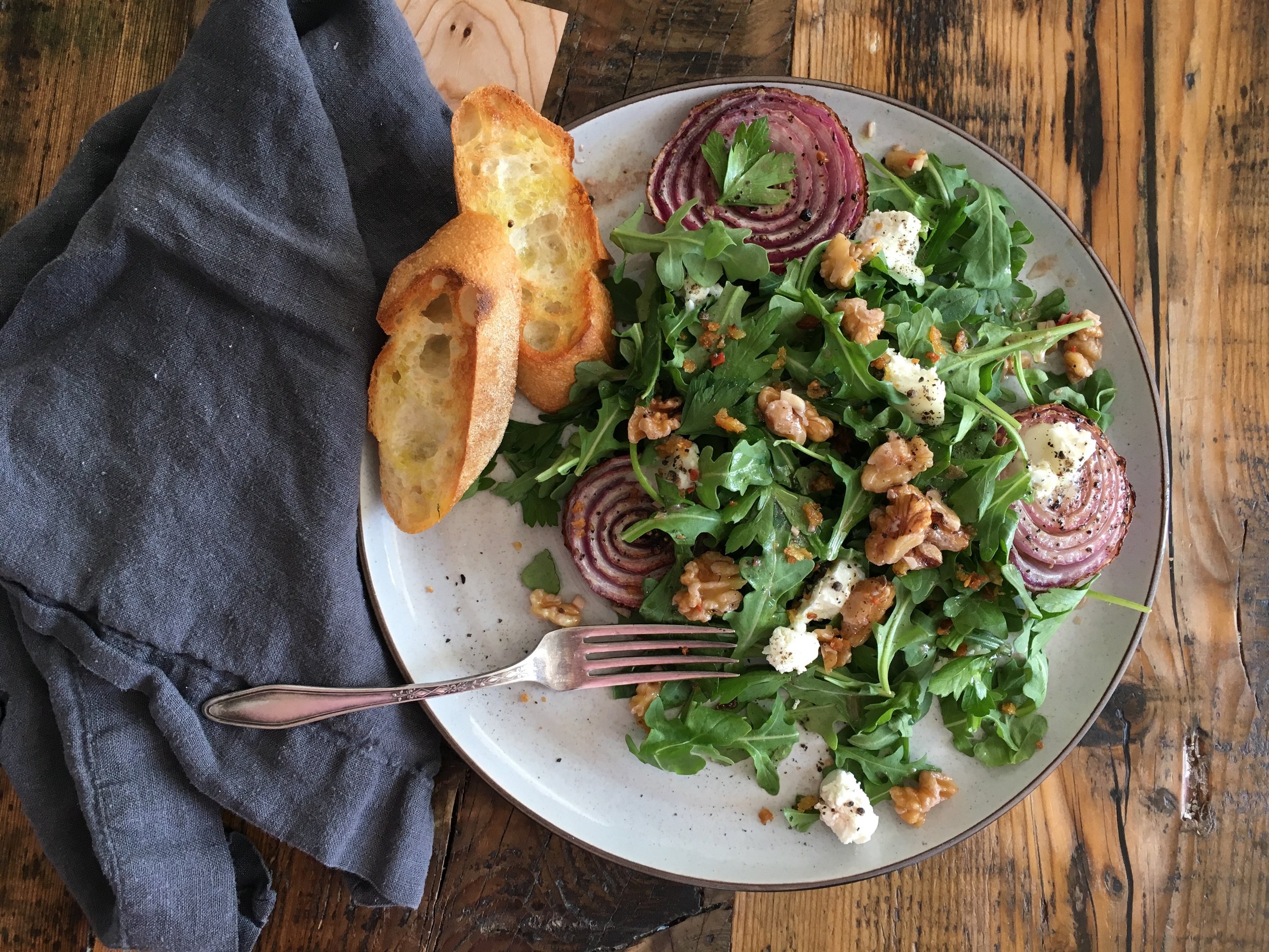 onion walnut salad.jpg