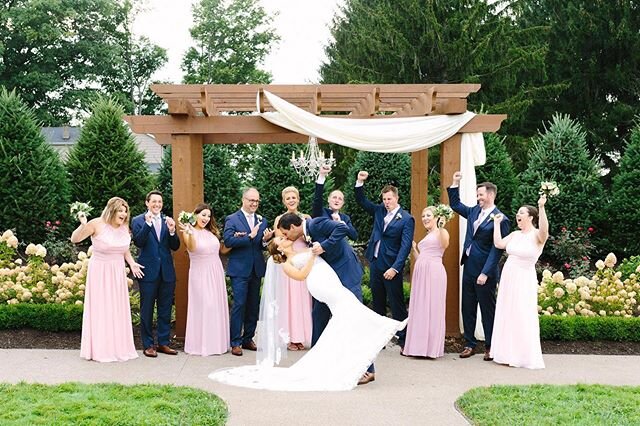 Ashley @ Bobby&rsquo;s stunning wedding is featured on Burgh Brides!!! Link in bio!