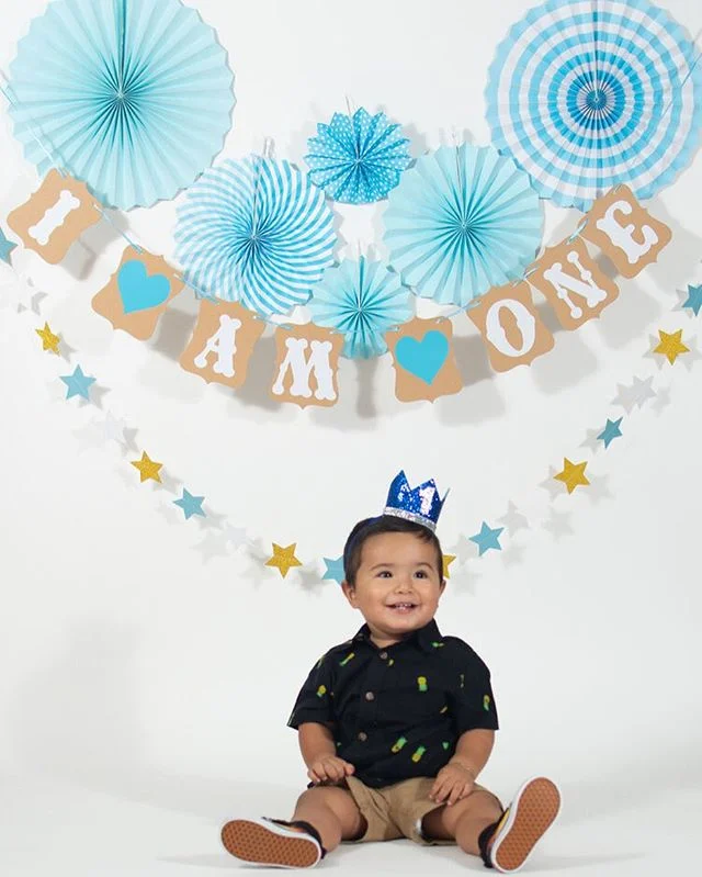 I finally updated my website and added this little buddy&rsquo;s session to it 💙👶🏽💙1️⃣
&bull;
&bull;
&bull;
#CardonaPhotography #NinaCardonaPhotography #azphotography #nikon #nikonphotography #azlocal #local #family #familyportrait #birthday #bab
