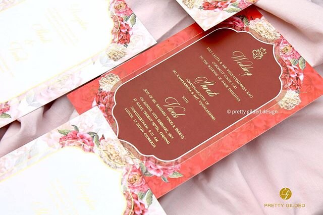 These shades of red are used together so differently na?
Moving away from the typical red invites associated with weddings! 😍

Customised Pr&eacute;t for Shruti &amp; Vivek &hearts;️