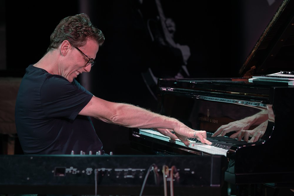 Bill Laurance Small-0174.jpg