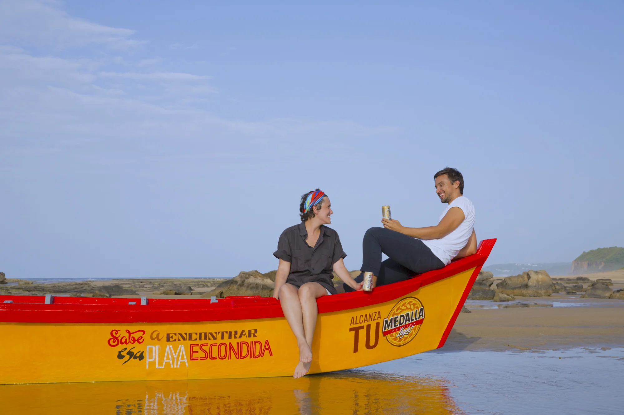 DP para campaña fotográfica "Poesía Pop" de Medalla Light / DP for photo campaign "Poesía Pop" - Medalla Light