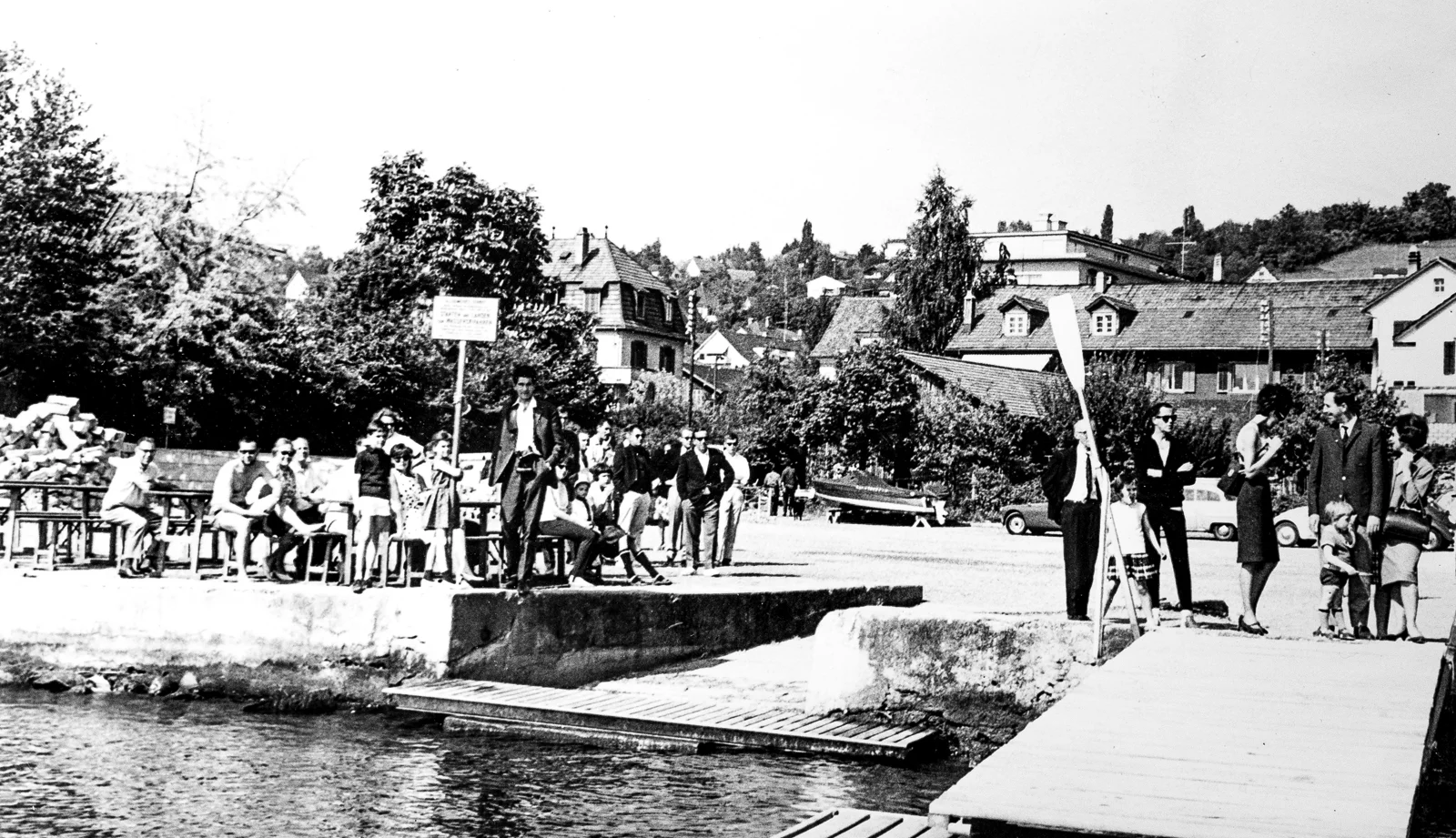 1966, endlich.. die Einweihung des neuen Pontons