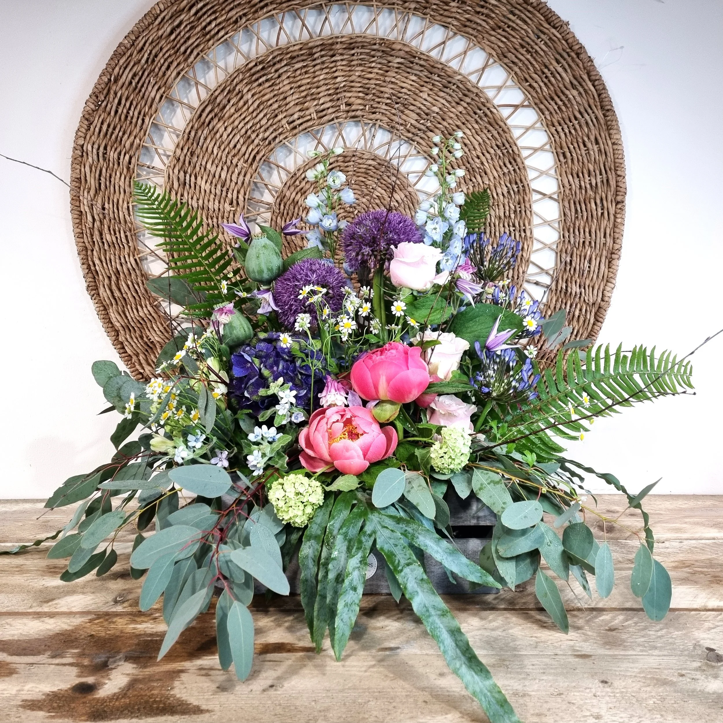 Fresh flowers delivered Wigan & Standish — Wild Flowers