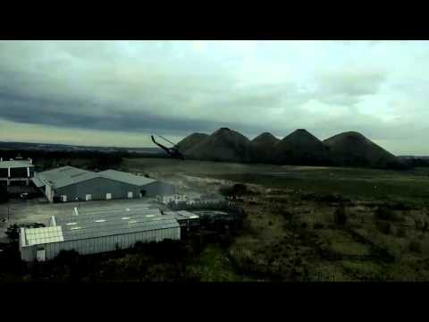 Trailer 2
