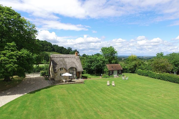 Field Cottage and annex, Elmsley Castle, Pershore, Worcestershire, England