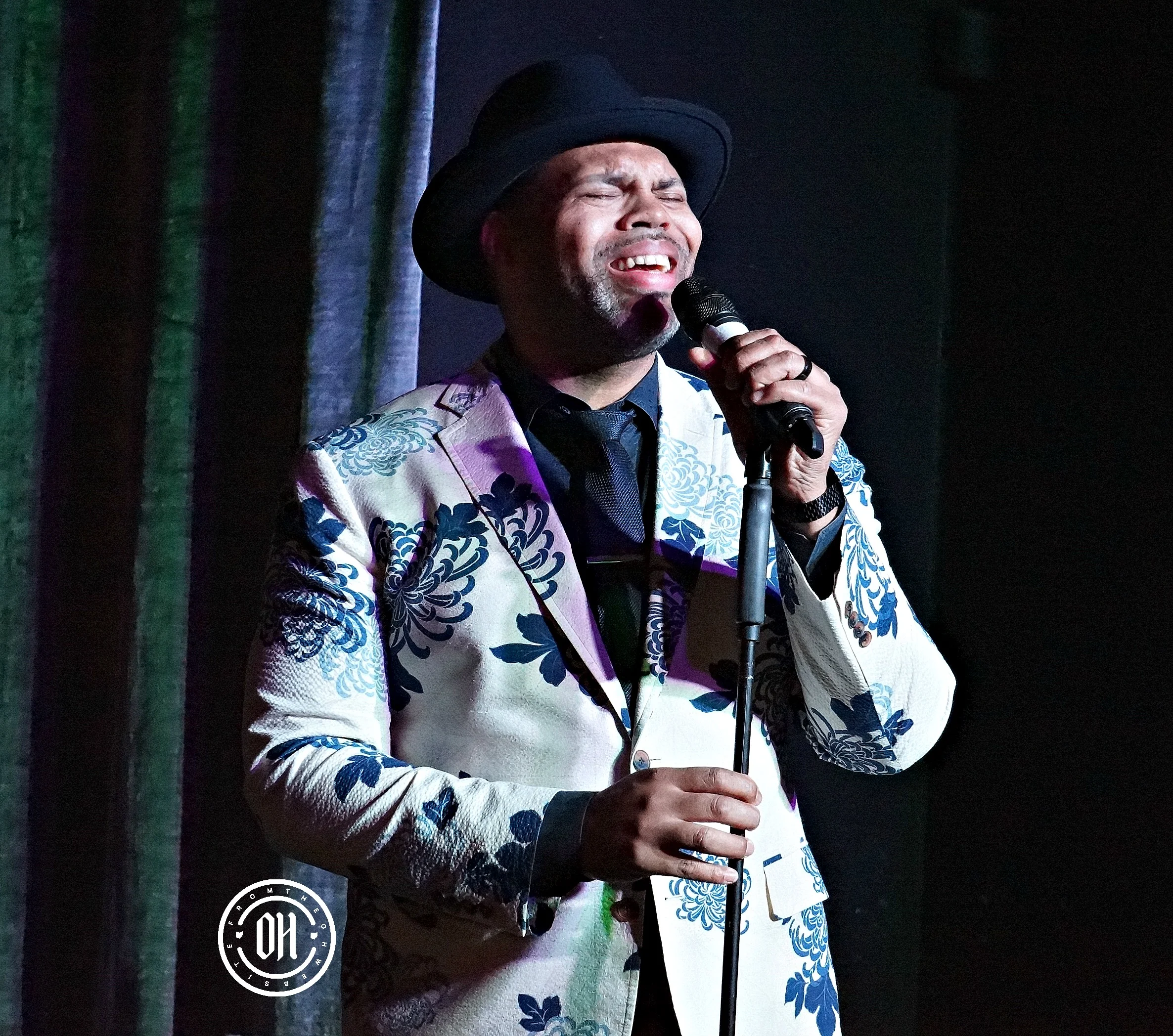 Singer and Songwriter Eric Roberson getting close & intimate at Take 5