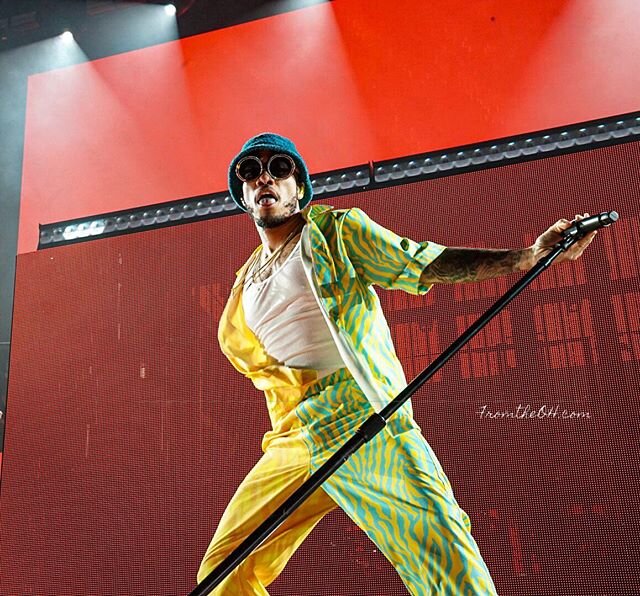 Our photographer captured @anderson._paak . Check out the concert review in the bio!

#andersonpaak #photographylife #music #pop #soul #vibes #summertime #concertphotography #blog #blogger #concertreview #oxnard #oxnardcalifornia #concert #tour #show