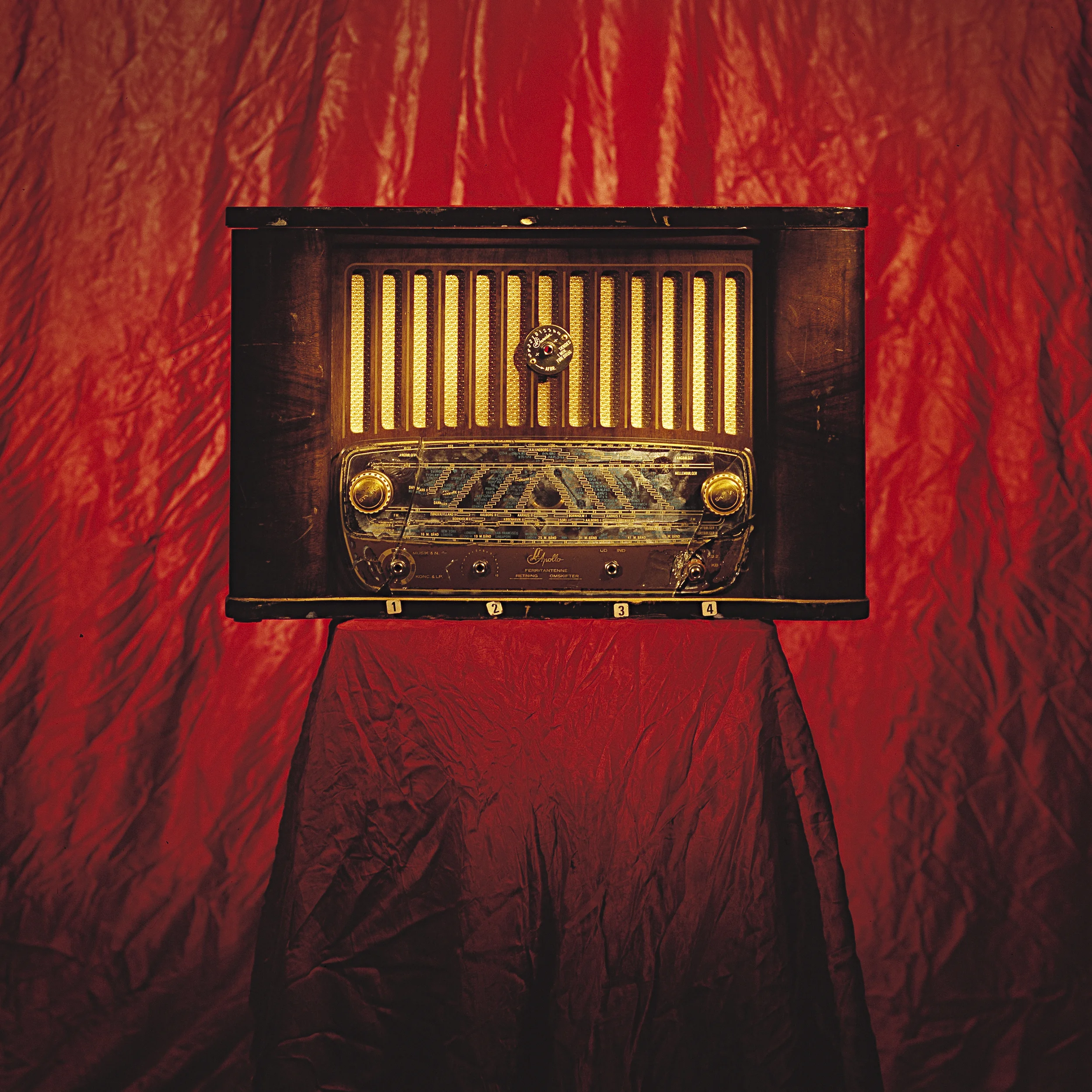 RADIO.jpg