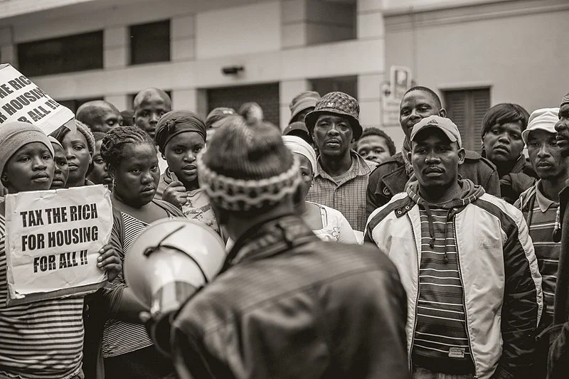 800px-Housing_Protest_-_Cape_Town_High_Court_-_2012_-_18.jpg