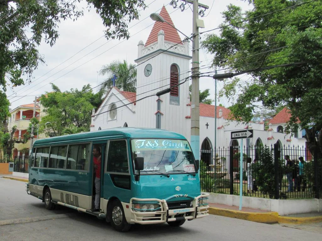 bus.jpg