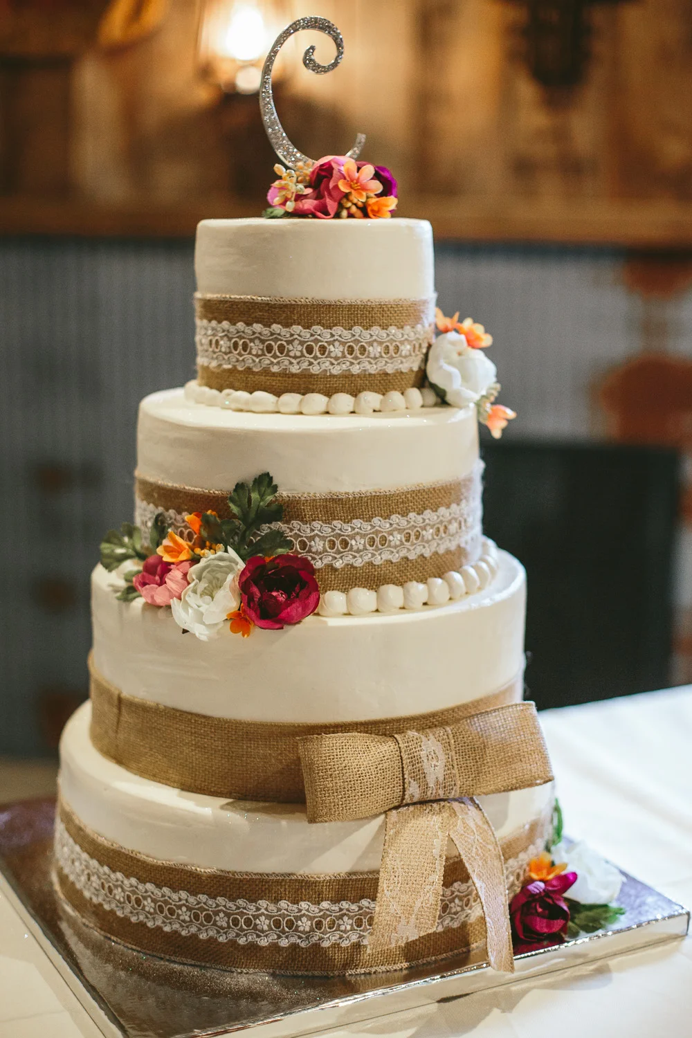 Gambrel Barn Wedding-06.jpg