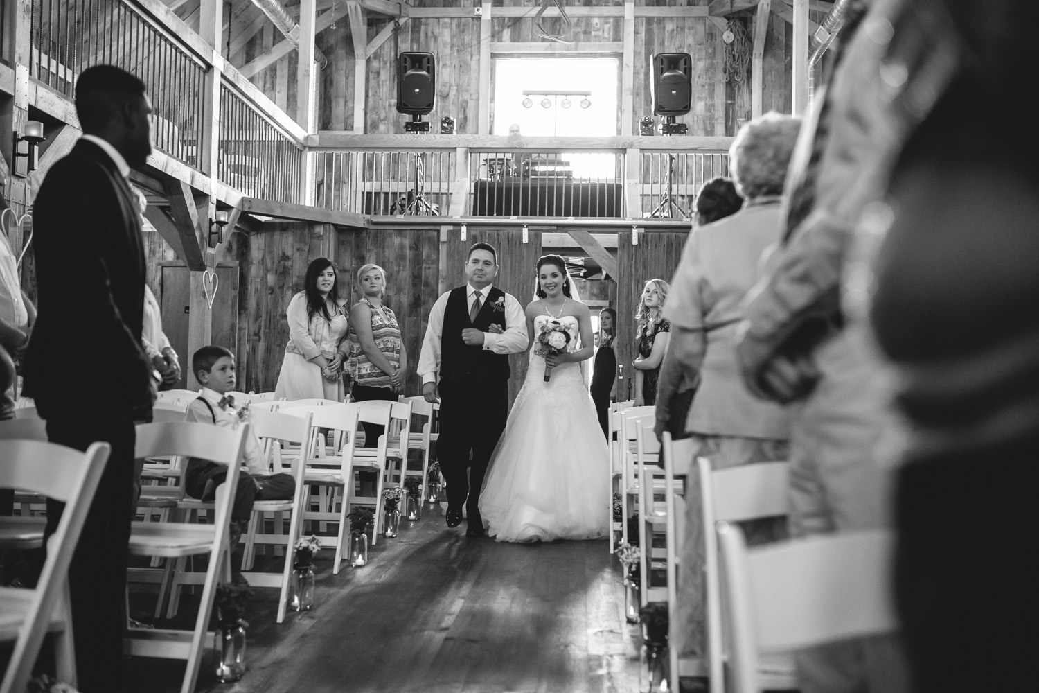 Gambrel Barn Wedding-27.jpg