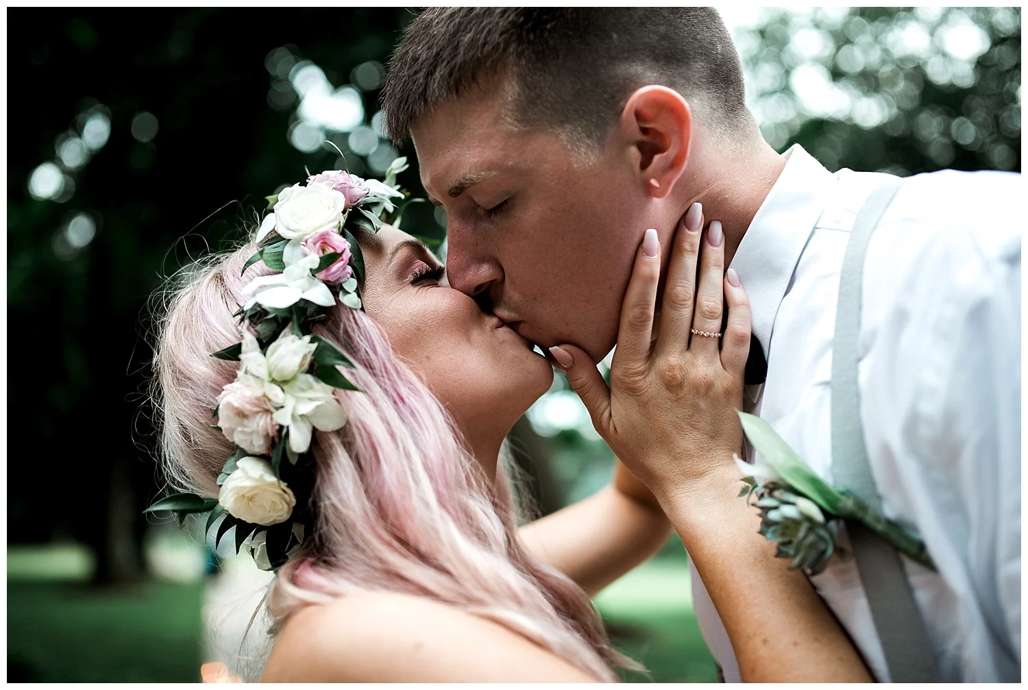 Missouri Backyard Wedding-91.jpg