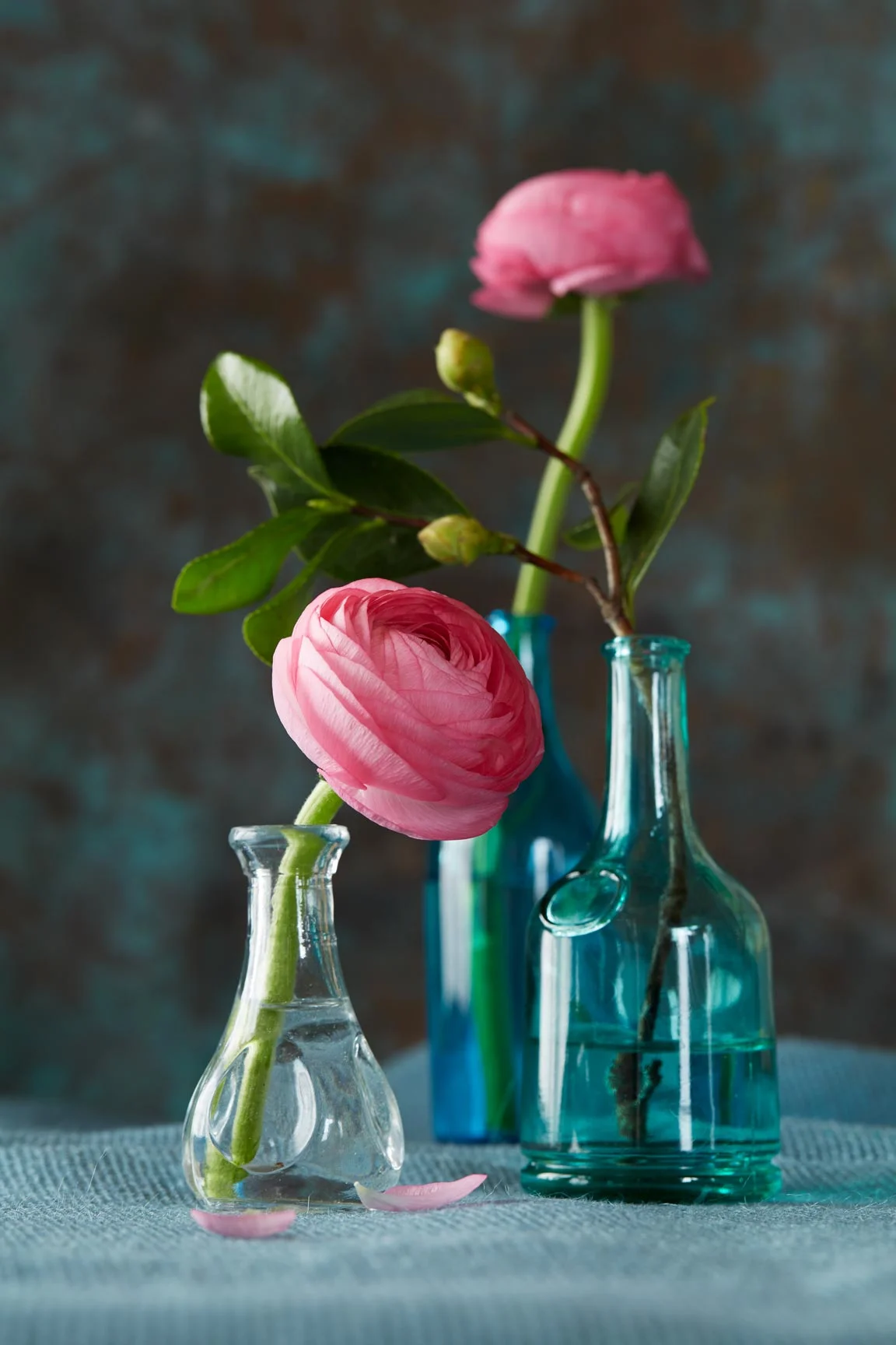 tyllie_glass-bottles_flowers.jpg