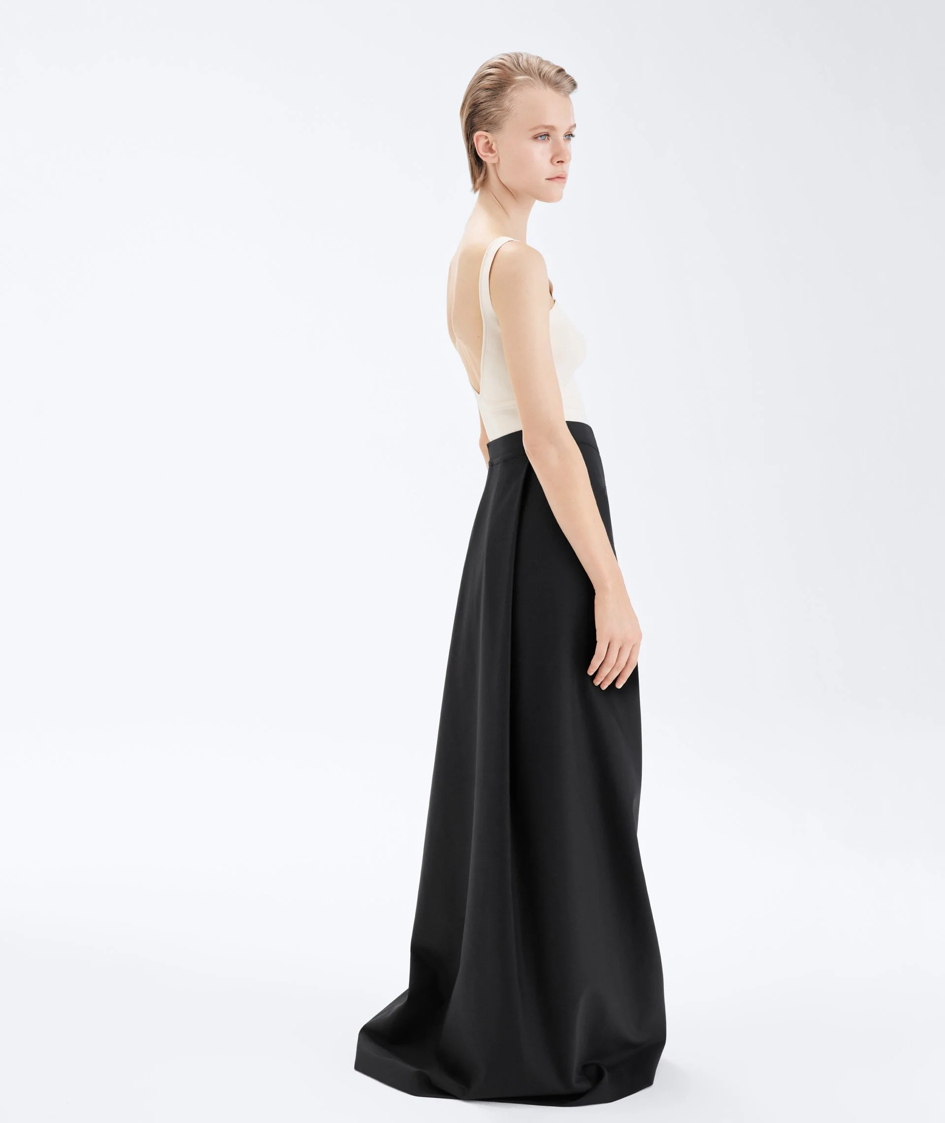 KOHANA BACK FOLD SKIRT_092.jpeg