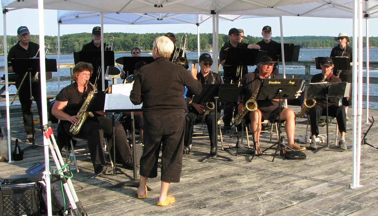 Music Wraps Around WAW on July 31, 2014
