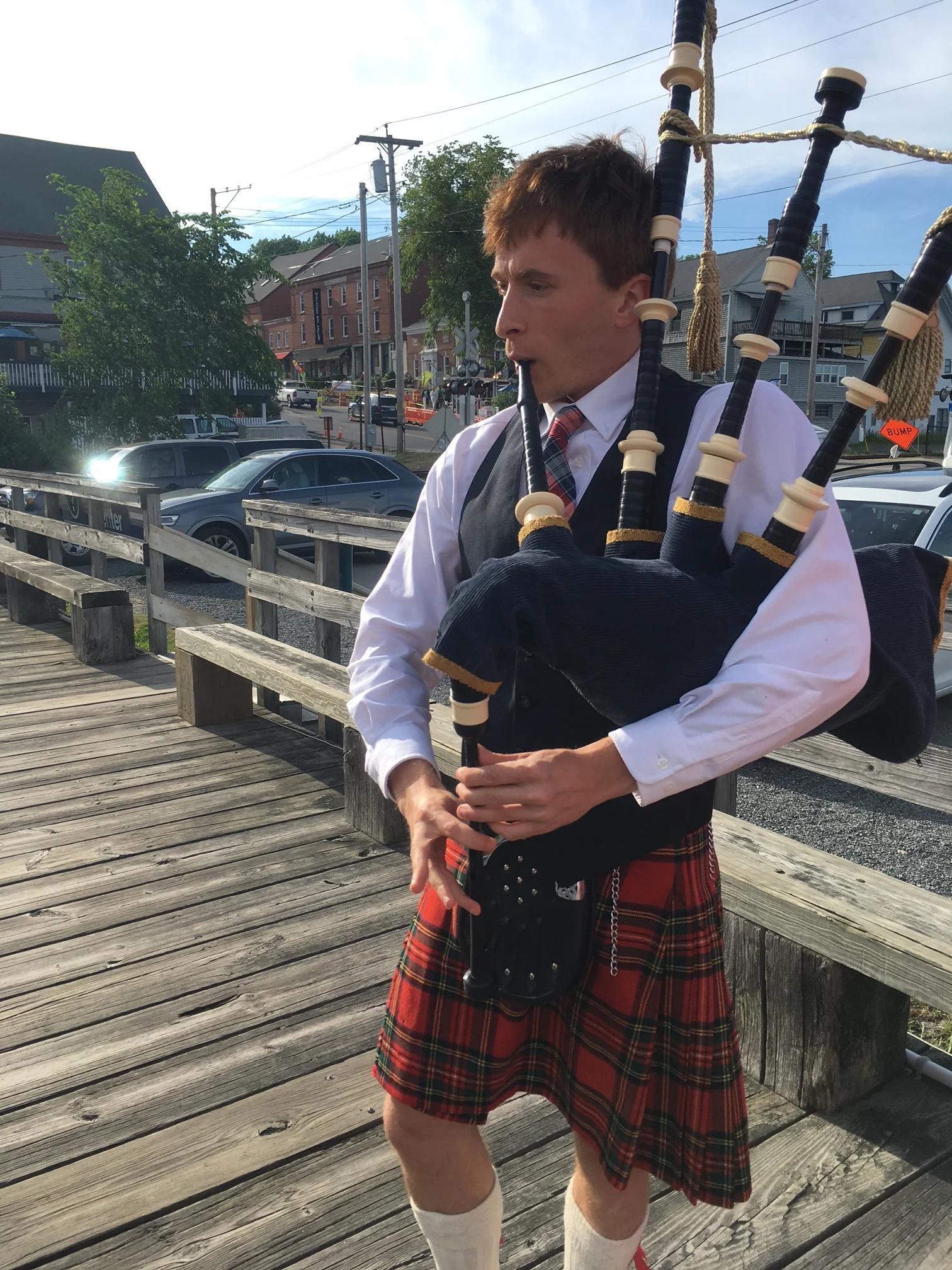 Bag Pipers &amp; Plein Air Artists &amp; Hammered Dulcimers, Oh My!