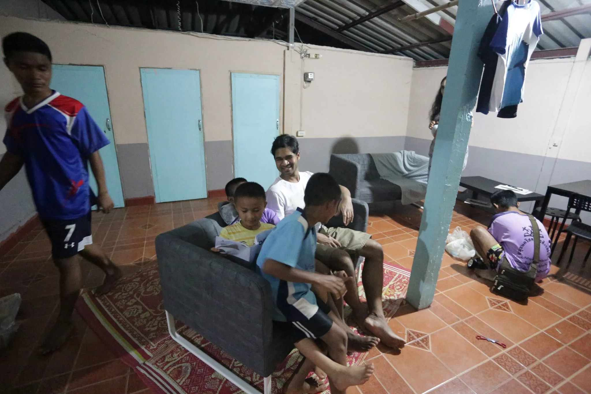 room9.jpg