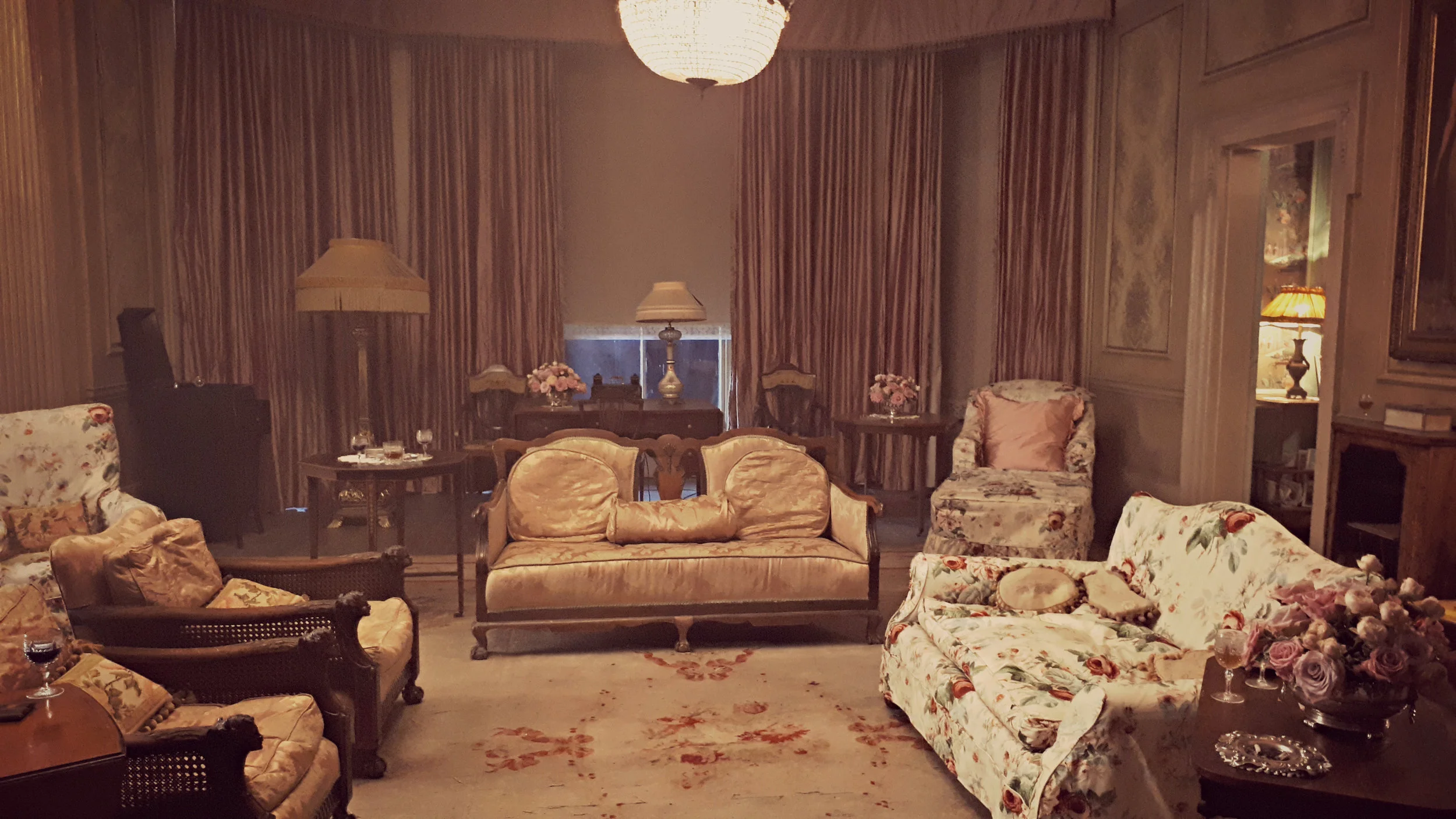 The Little Stranger, dir. Lenny Abrahamson (set decorator credit)